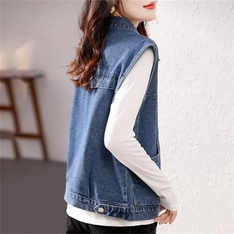 Women's Denim Vest Jacket New Spring And Autumn Elegant.