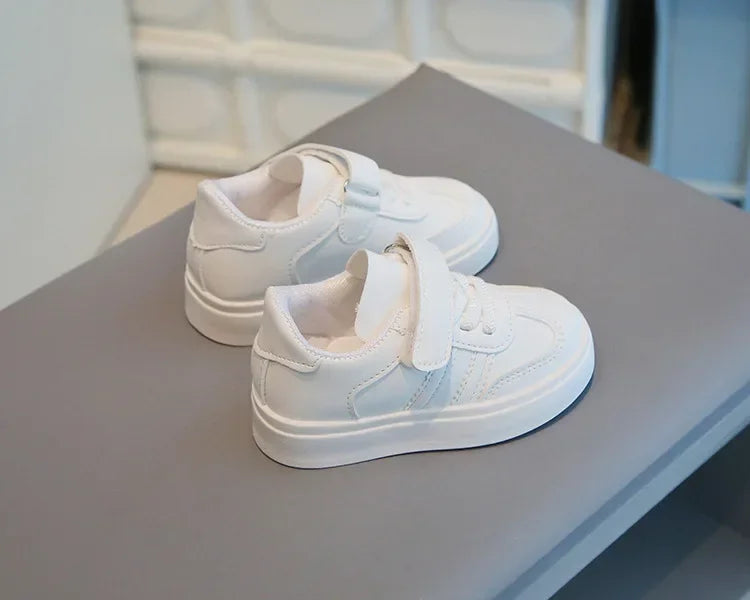 Kids Sports Shoes for School Boys Girls White Shoes.
