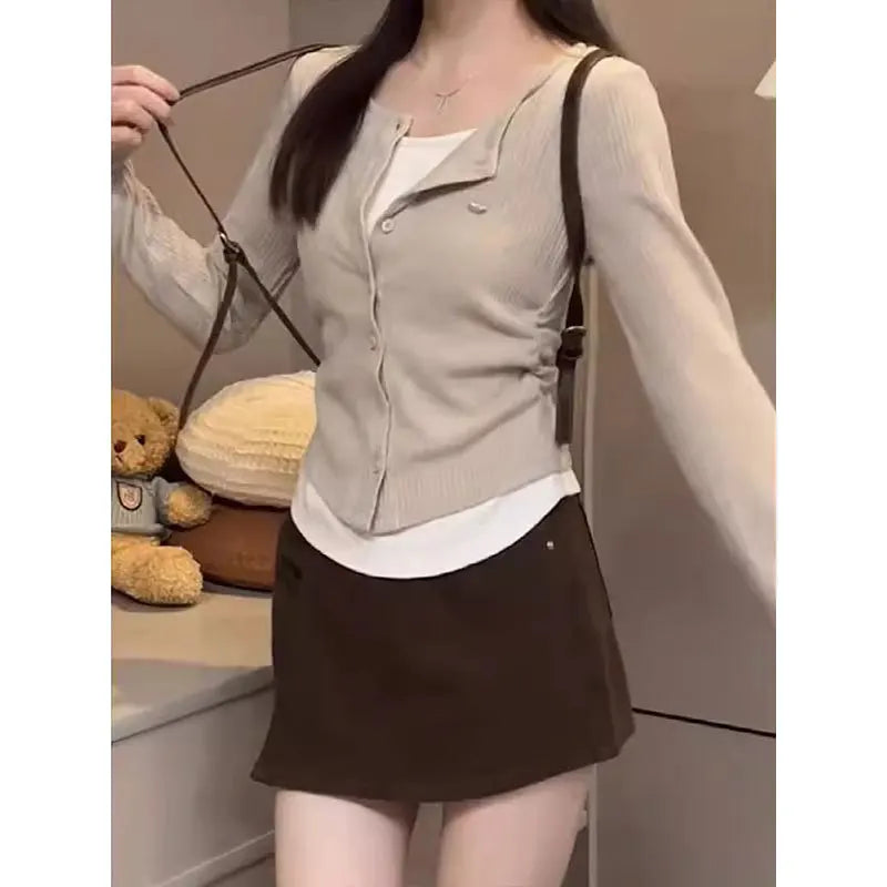 Plus Size Casual Retro Long Sleeves Knitting T-Shirt Women's Spring Fake Two-Piece Shoulder T-shirt Chubby Girl Slim Fit Slim...