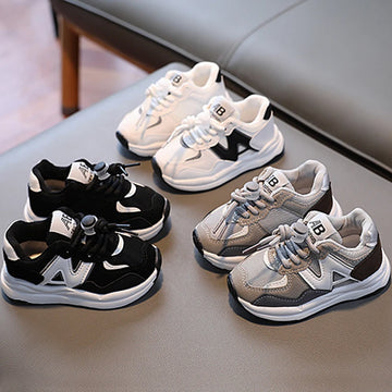 Kids Shoes for Boys Girls Soft Sneakers New Fashion Sports.