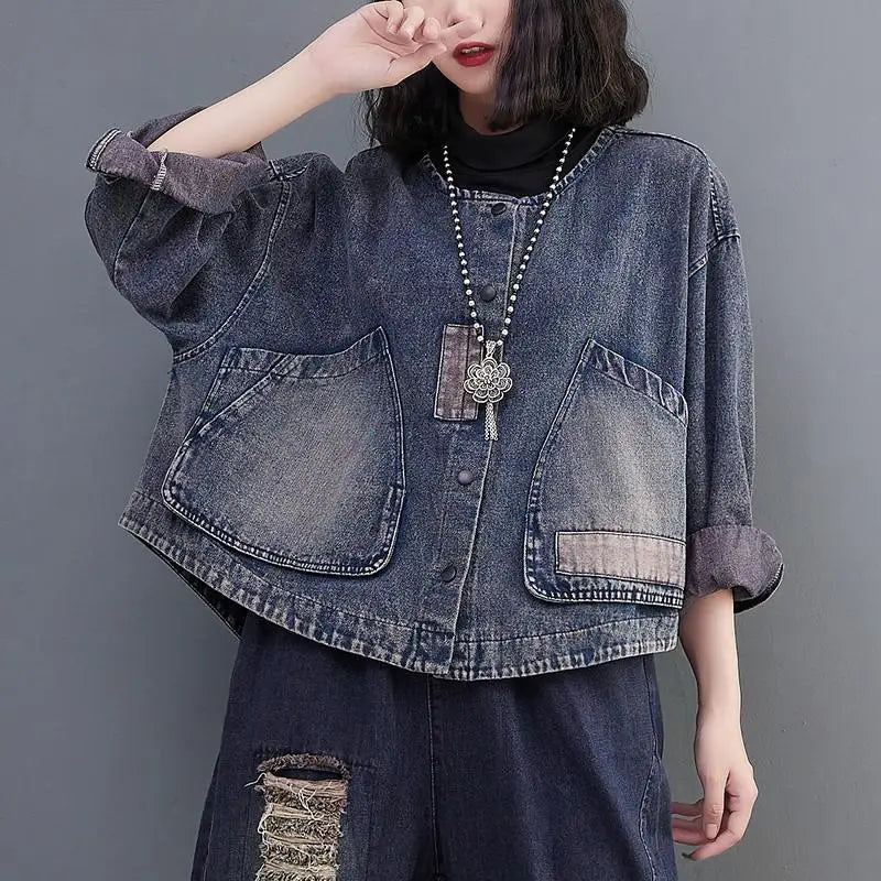 Women Long Sleeve  Denim Jackets Big Pocket Vintage Blue Short Coat .
