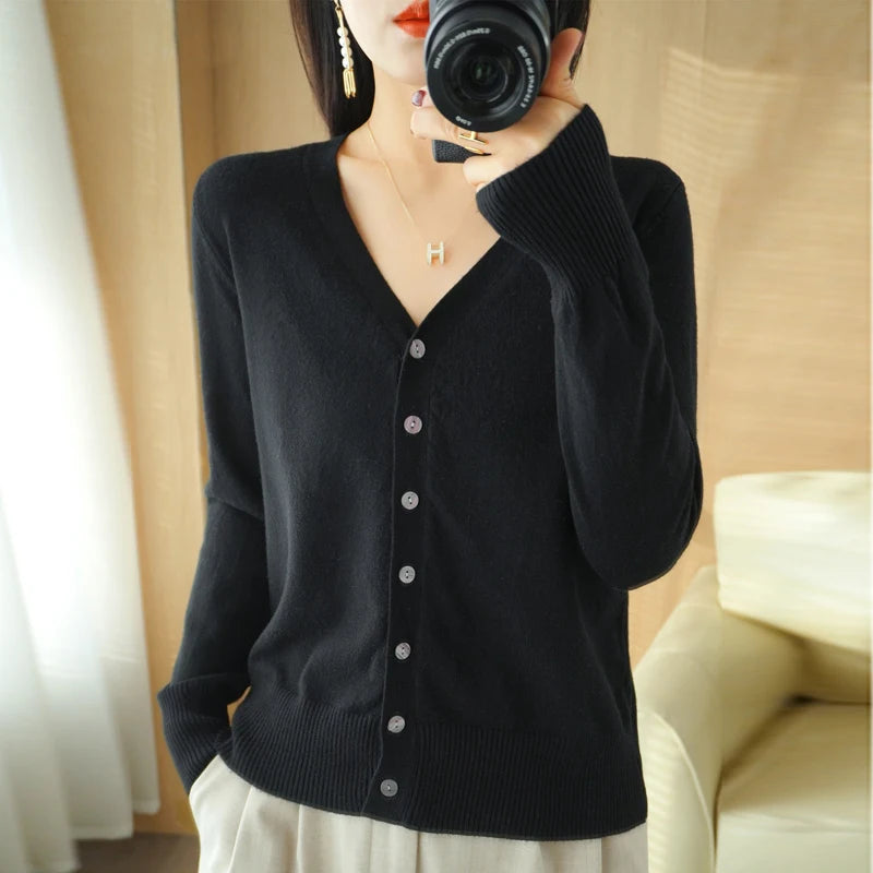 Cashmere Knit Cardigan V-Neck Solid Color Fashion High-Grade Comfortable.