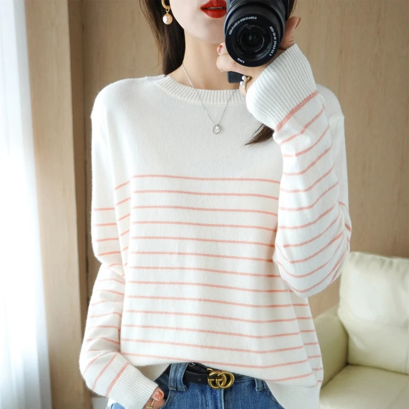 100% Cotton Knitted Sweater Women's Sweater .