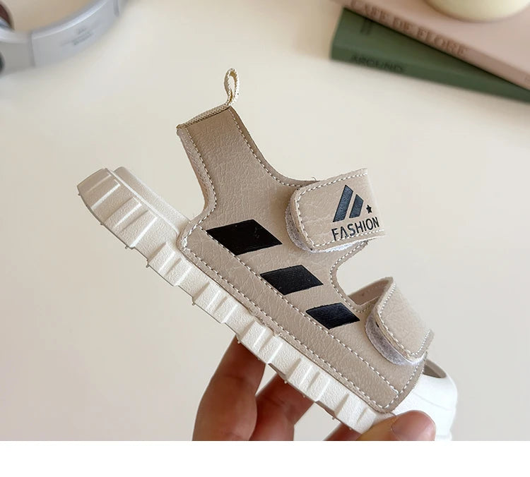 Kids Sandals Children Summer Beach Shoes for Boys Girls.