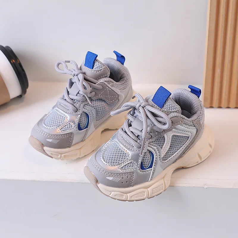 Kids Casual Sports Shoes with Thick Soles Boys Girls Fashion.