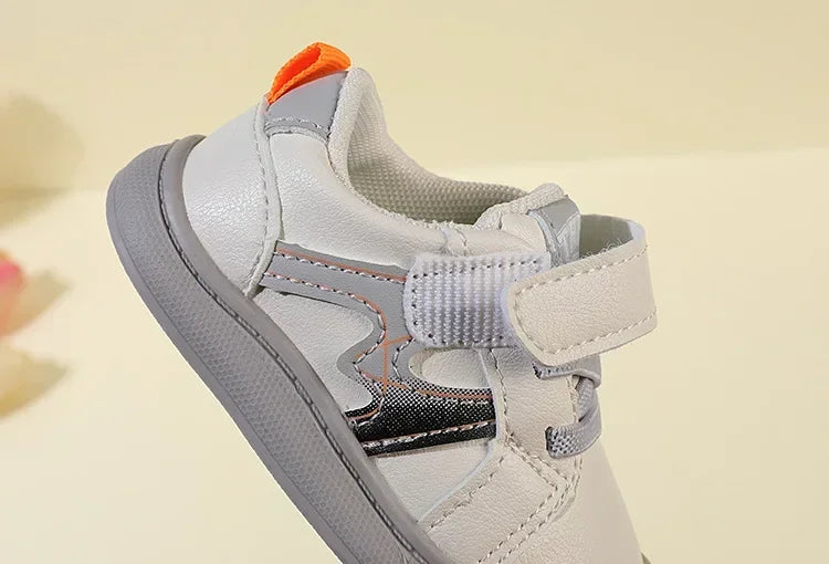 Kids Sports Shoes New Boy' Soft Sole Antiskid Shoes 1-3Year Old .