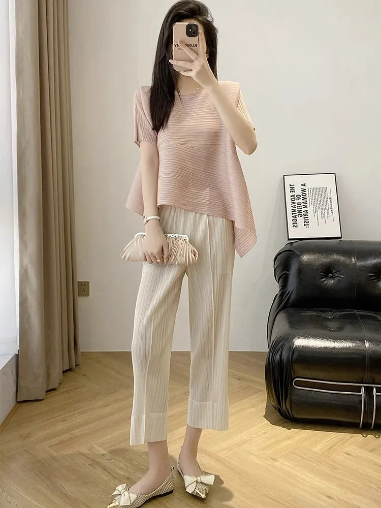 Miyake style pleated tops for women 2024 summer new high-end loose large size stretch fabric clothes temperament T-shirt