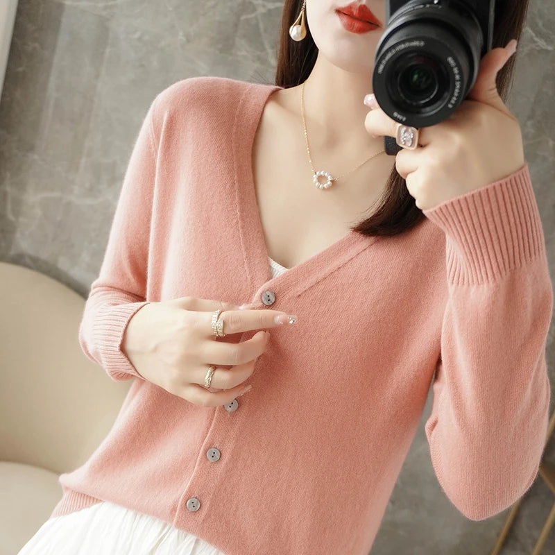 New V-Neck Temperament Small Fragrant Wind Women Loose Sweater .