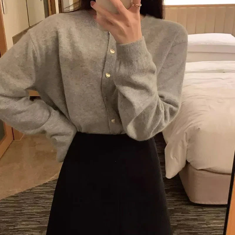 Women Cardigans Sweater  Autumn Winter O-Neck Long Sleeve.