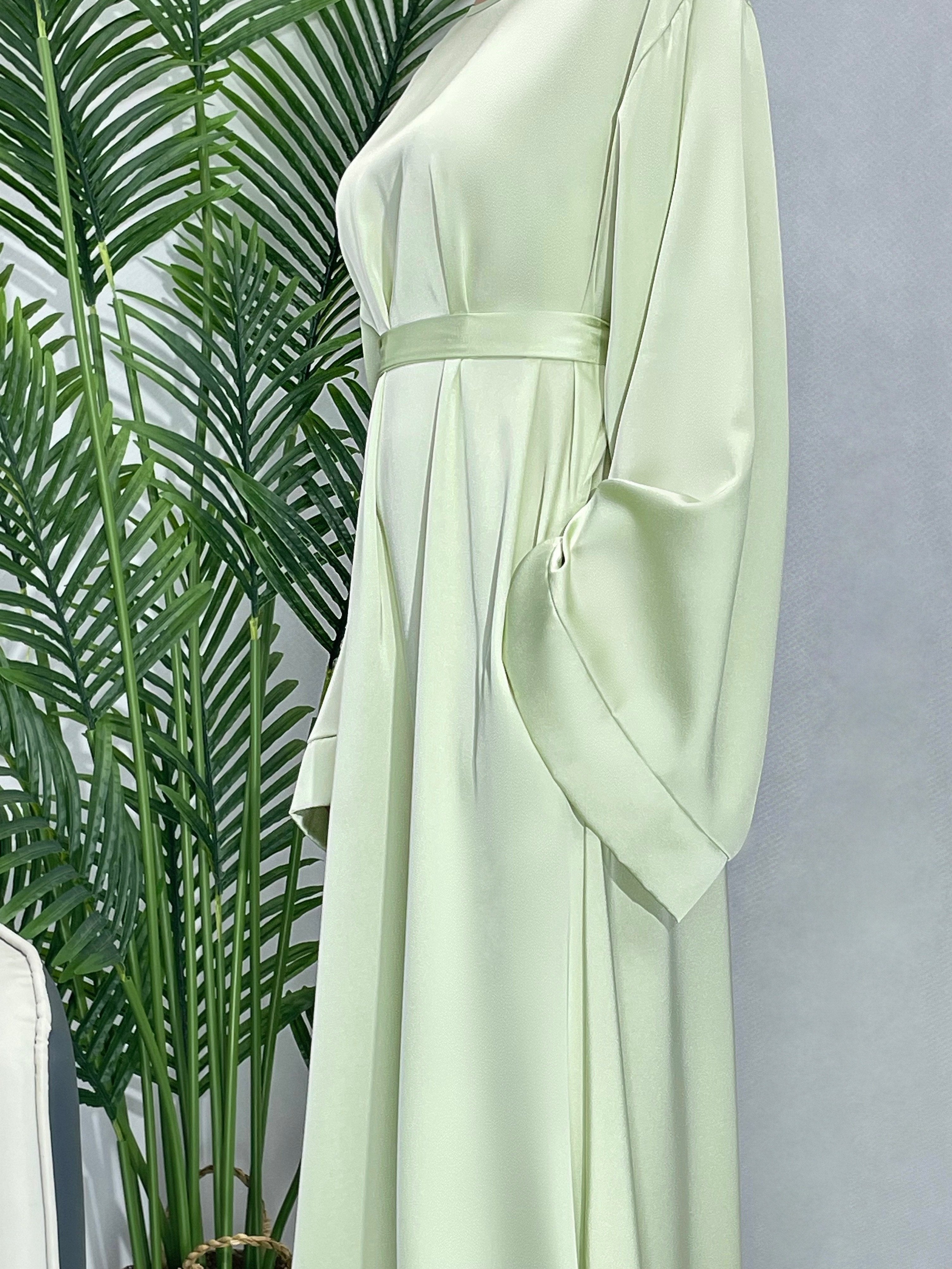 Solid Maxi Kaftan Abaya, Modest Crew Neck Long Sleeve ./MH