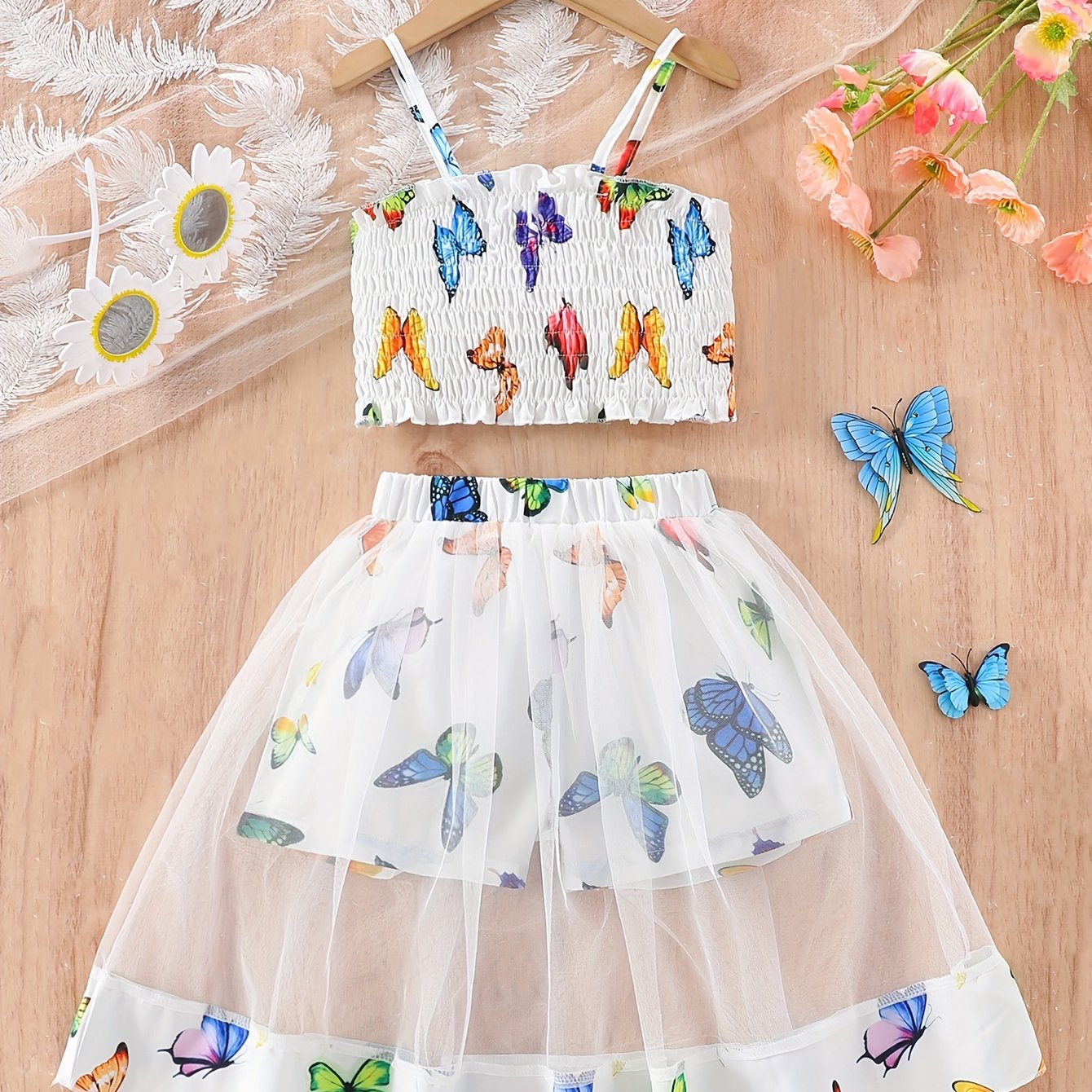 Girls' Two-Piece Set with Spaghetti Strap Butterfly Print .