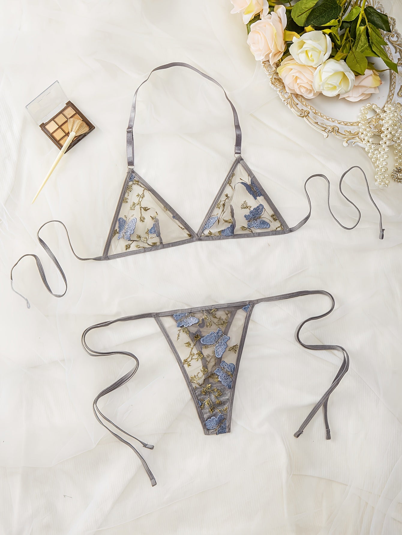Butterfly Embroidery Bra & Panties, Halter Unlined Plunge Bra '/MH