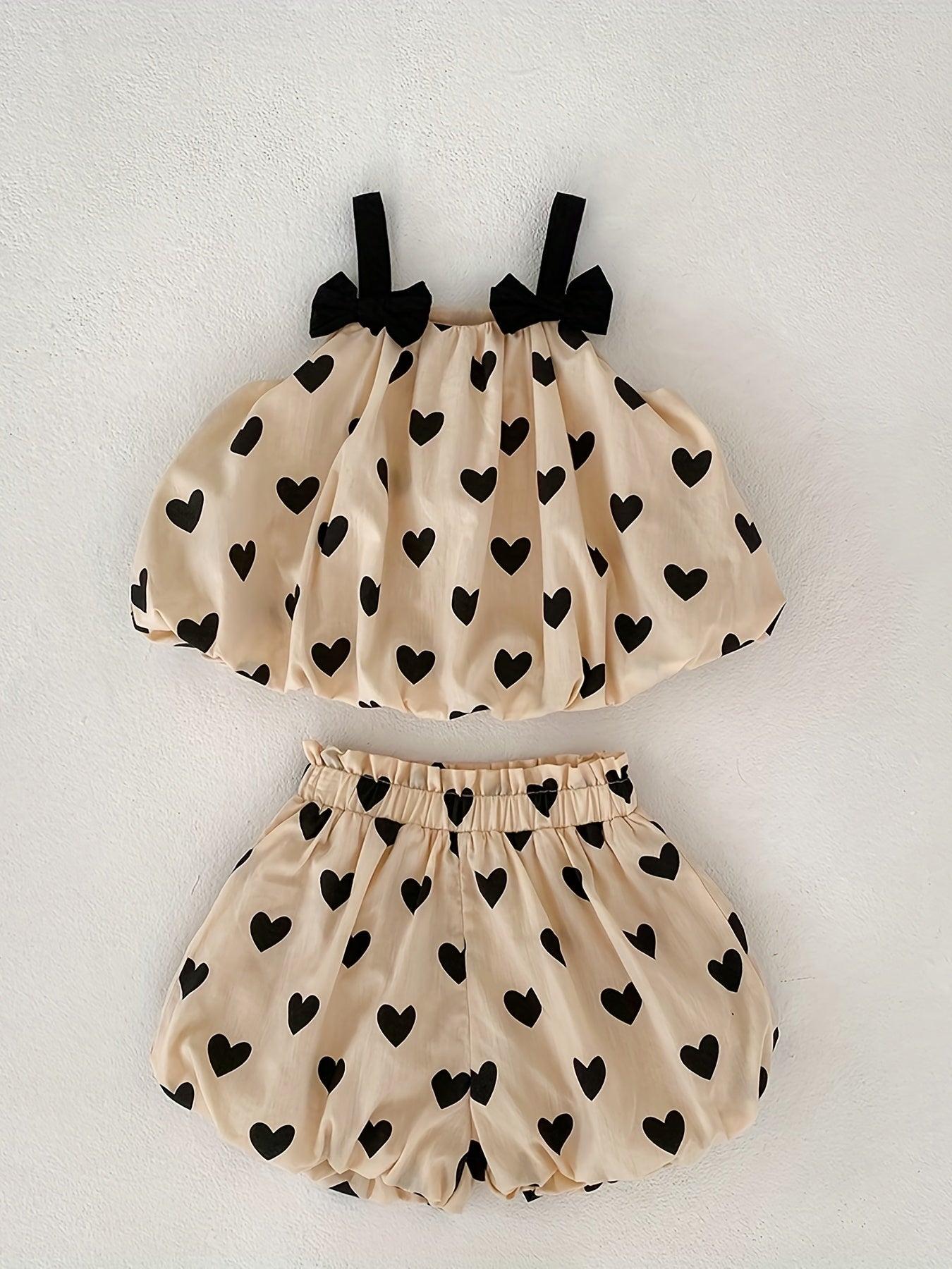 Baby Cotton Sleeveless Bowknot Decor Cami Top+Apricot Love Print Shorts 2pcs Set For Toddler Girls