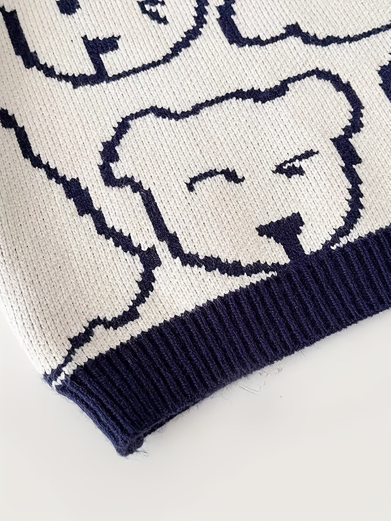 Bear Pattern Kid's Sweater, Color Clash Cable Knit Pullover,