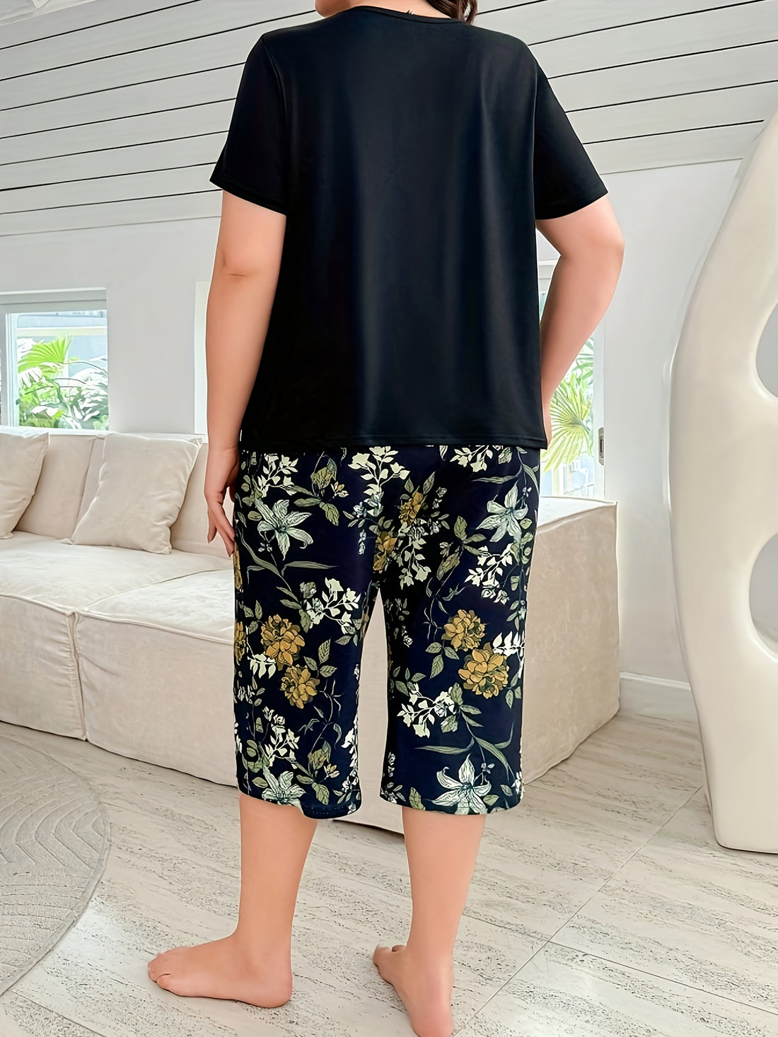 [Plus Size Pajama] Plus Size Round Neck Pocket T-Shirt ./MH