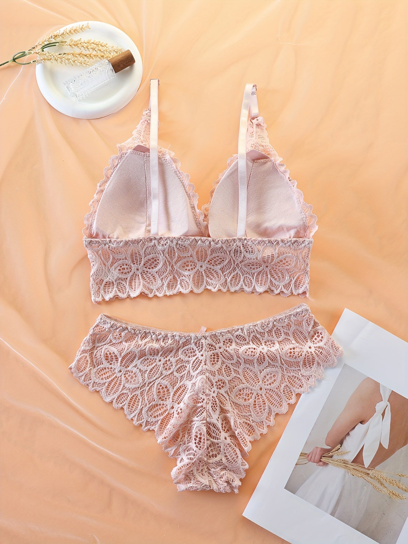 3 Sets Floral Lace Bra & Panties, Wireless Push Up Bra ./MH