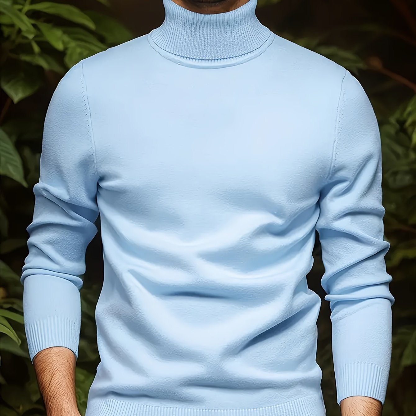 Men's Casual Solid Color Turtleneck Sweater .