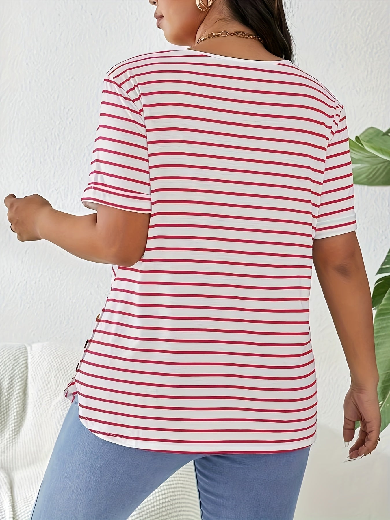 [Elegant T-Shirt] Elegant Striped Women's Plus Size T-Shirt /MH