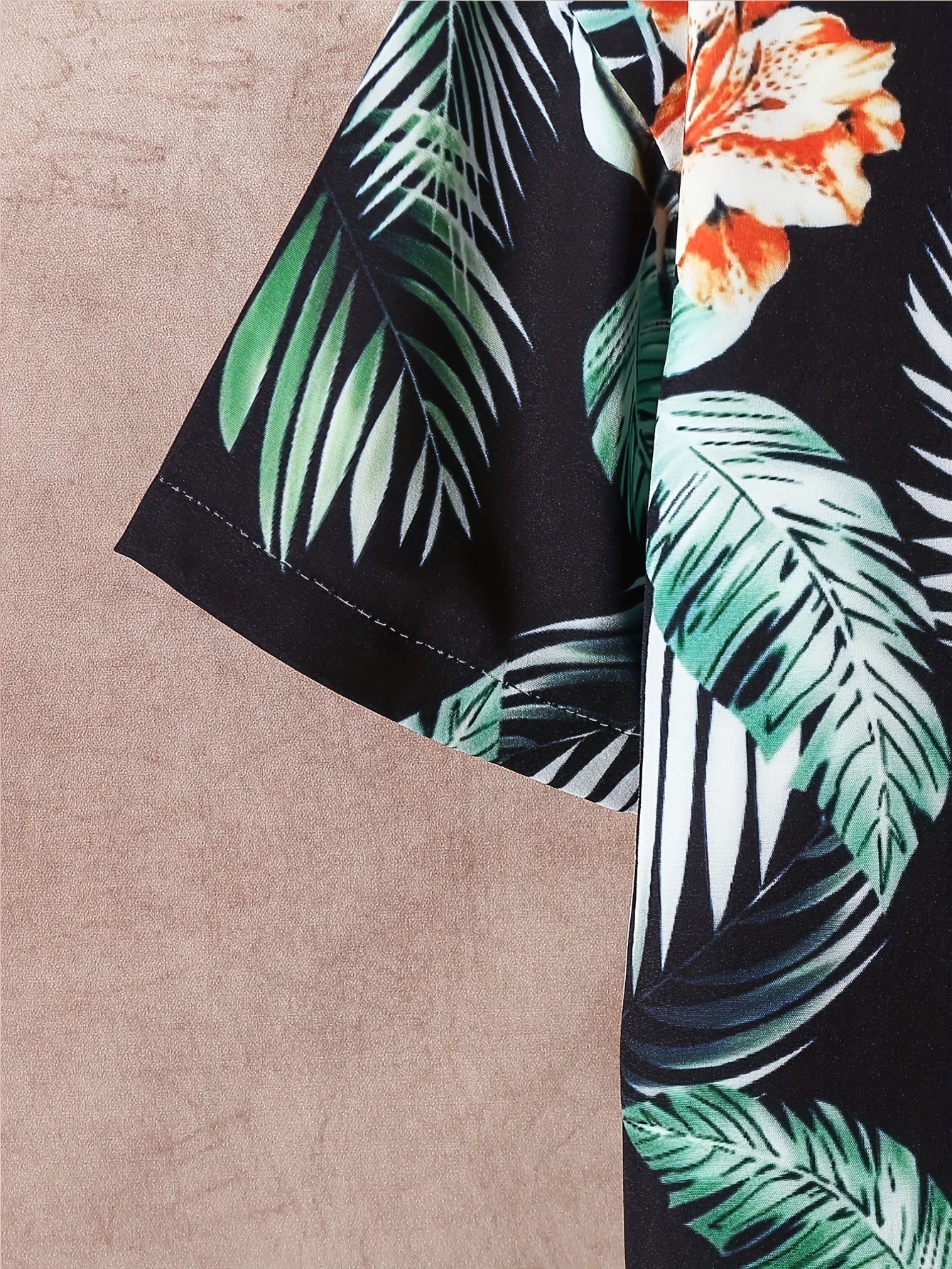 Boys Flower And Leaf Print Casual Outfit Short Sleeves Shirt & Shorts.