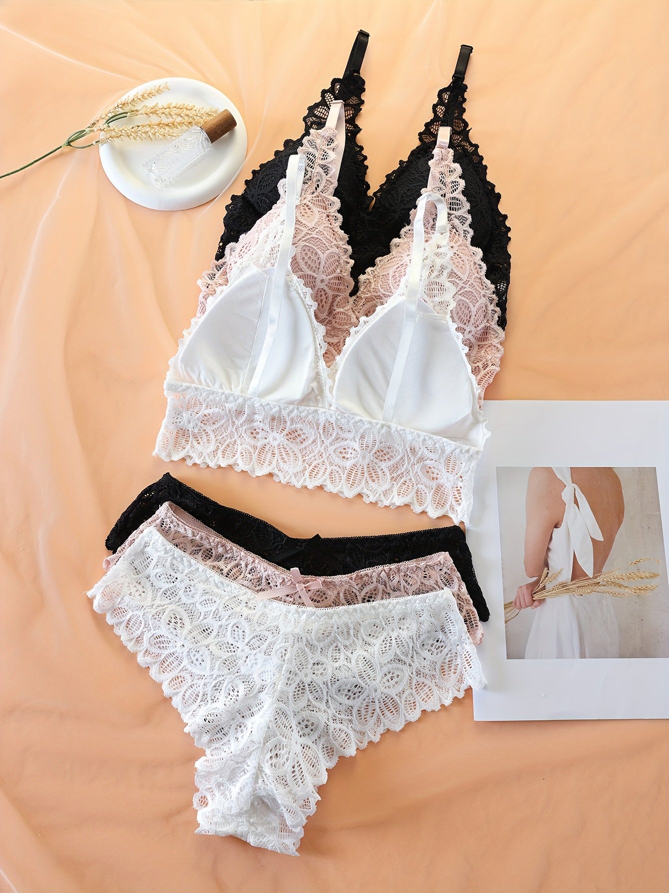3 Sets Floral Lace Bra & Panties, Wireless Push Up Bra ./MH