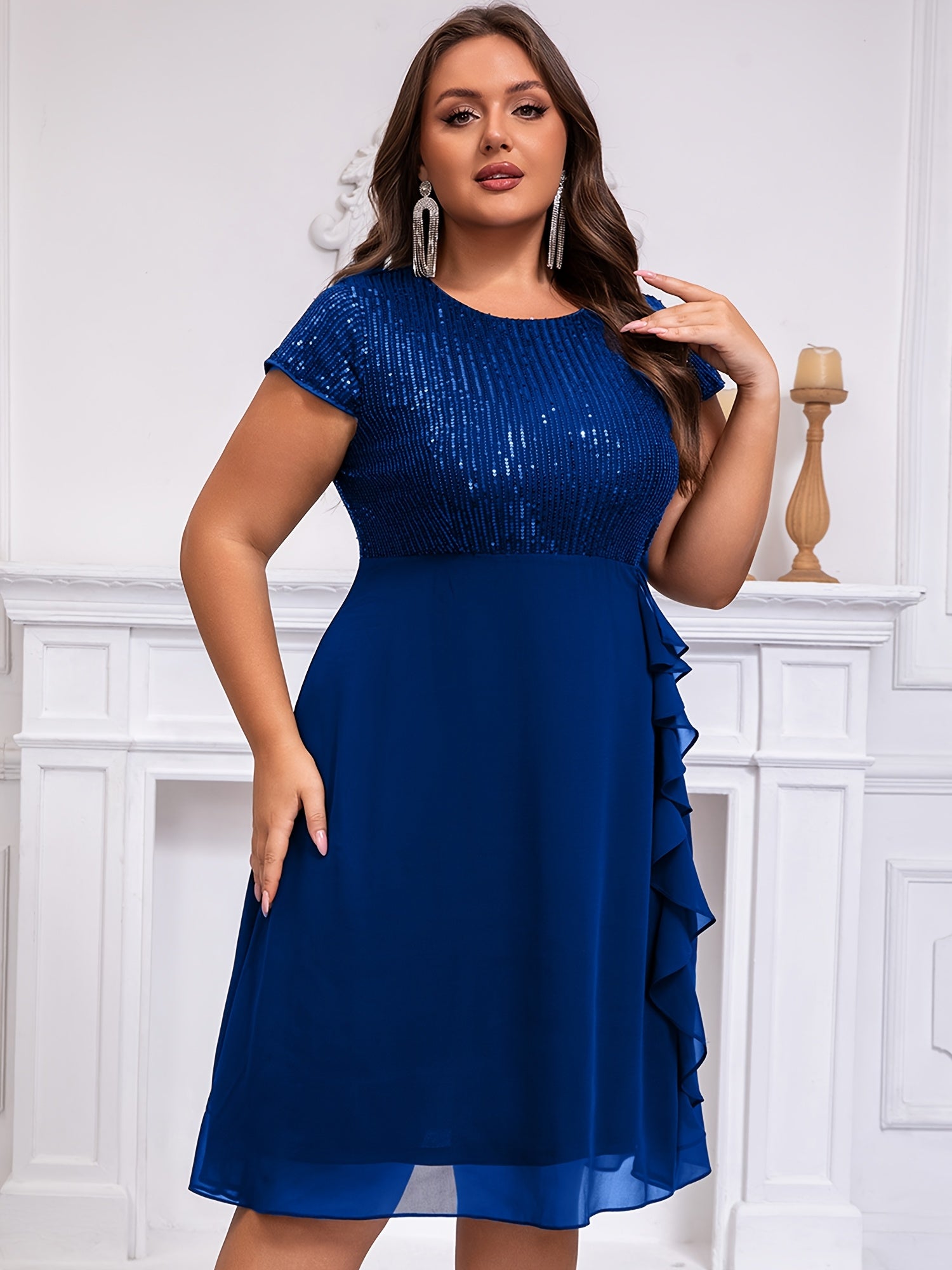 Women'S Plus-Size Chiffon Dress with Sequin Patchwork