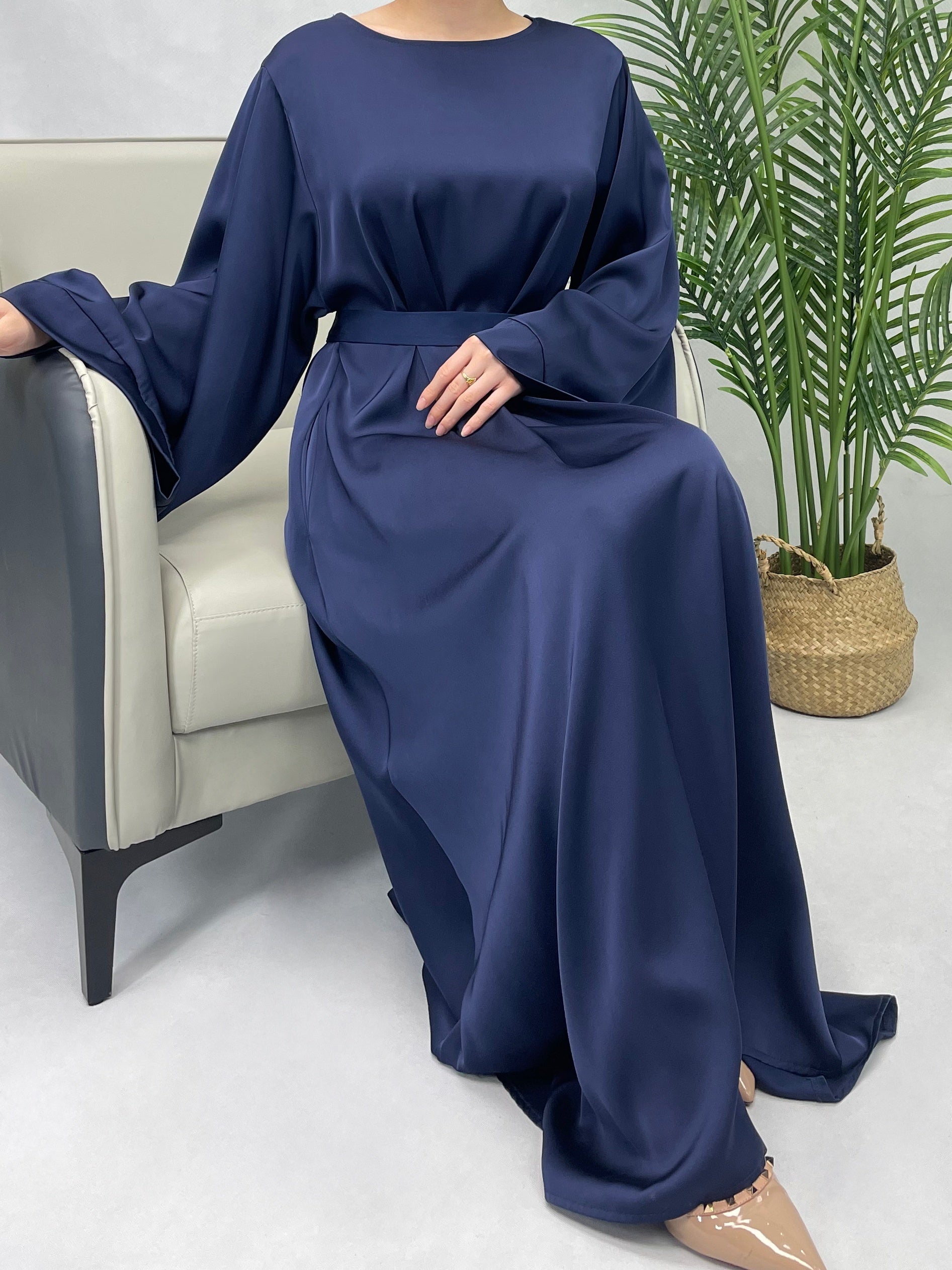 Solid Maxi Kaftan Abaya, Modest Crew Neck Long Sleeve ./MH