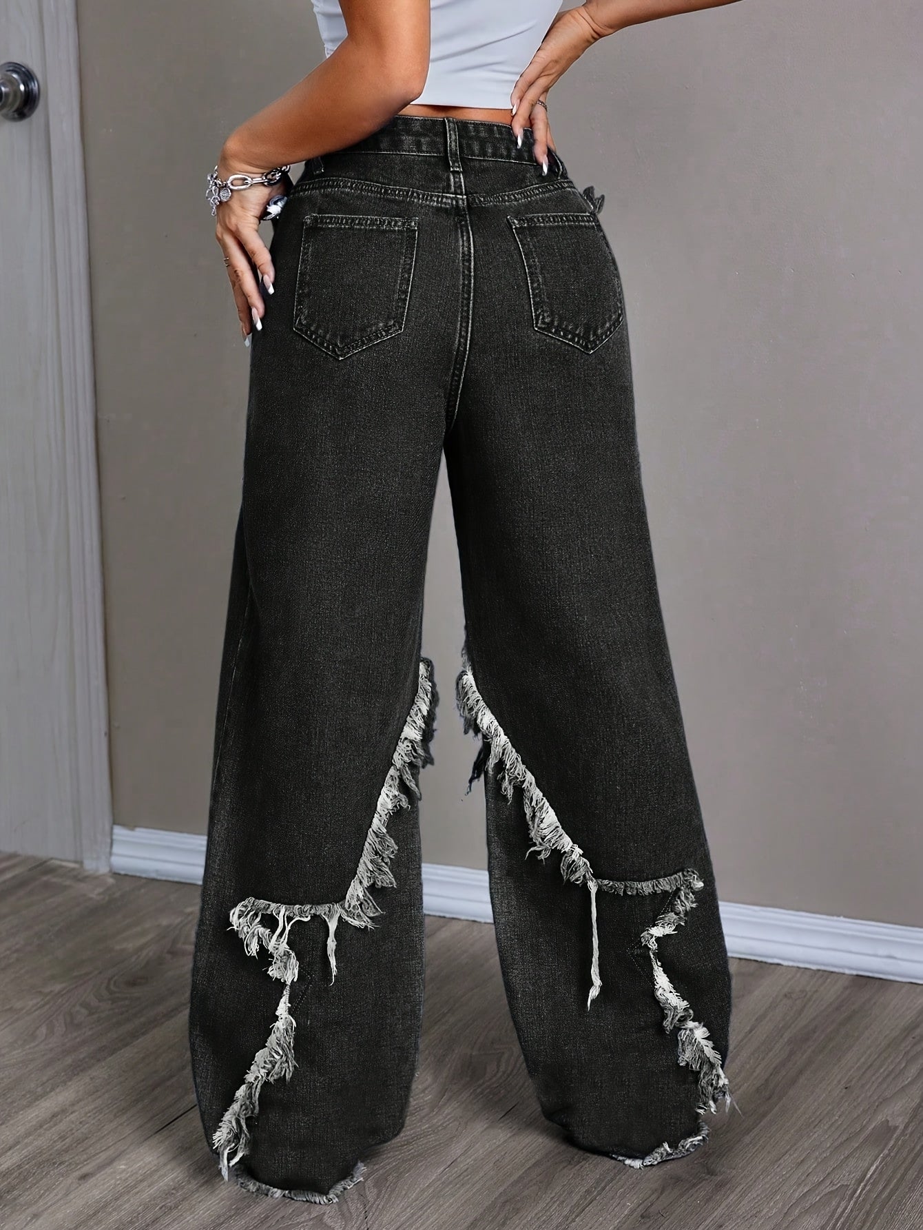 Women's Unique Design Loose Fit Jeans Without Belt