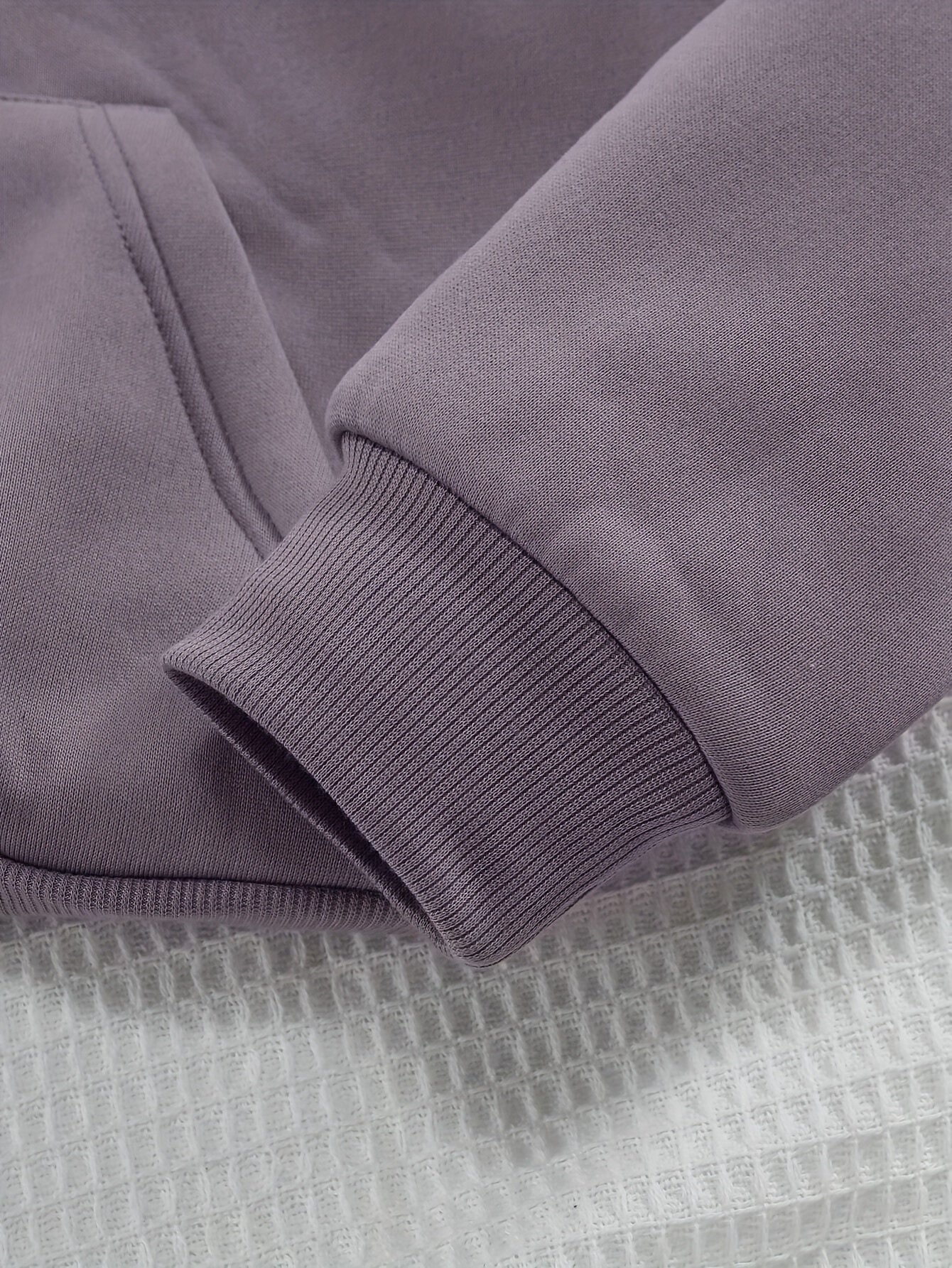 Women'S New York Brooklyn Graphic Hoodie - Cozy Fleece Pullover .