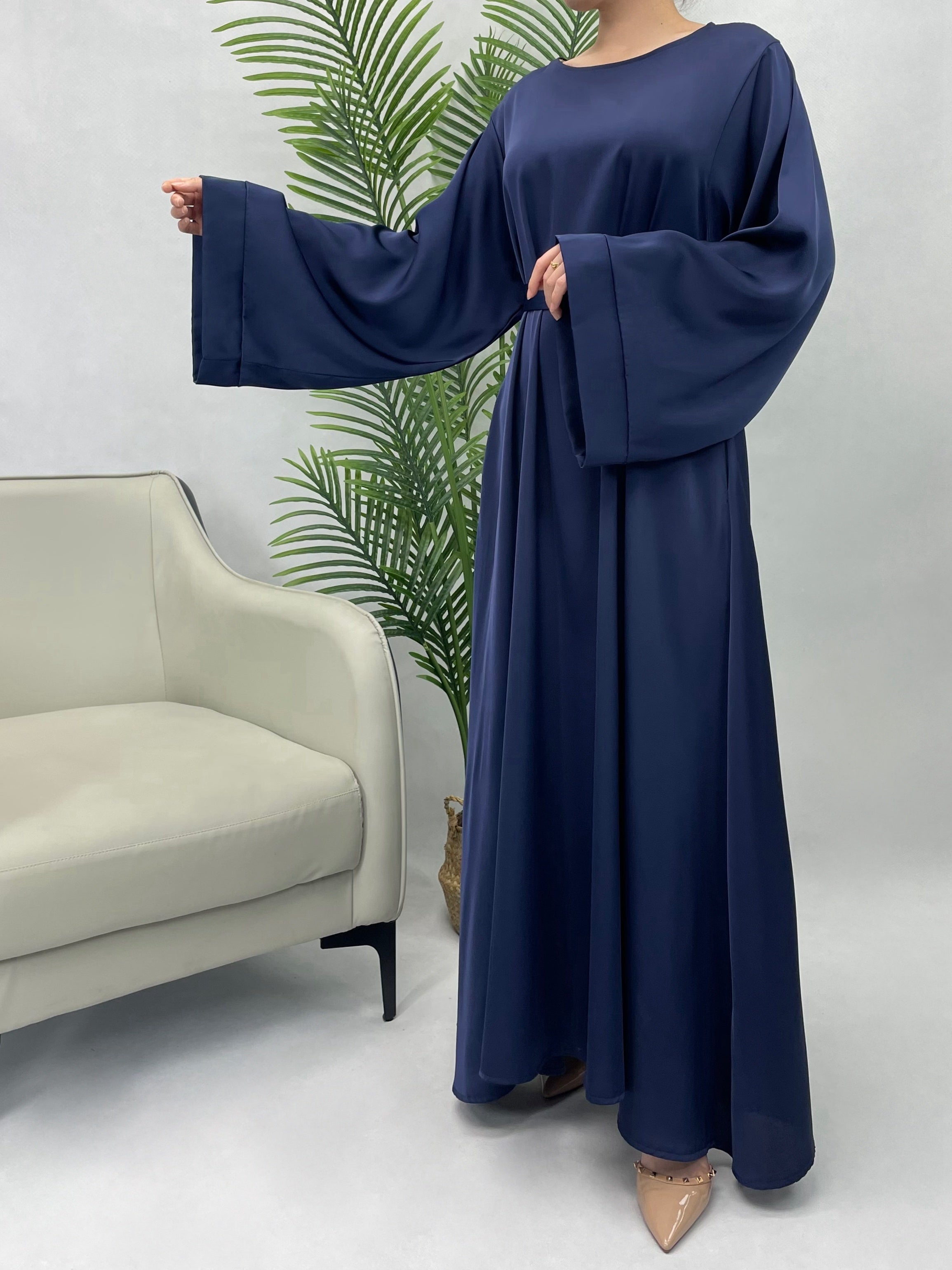 Solid Maxi Kaftan Abaya, Modest Crew Neck Long Sleeve ./MH