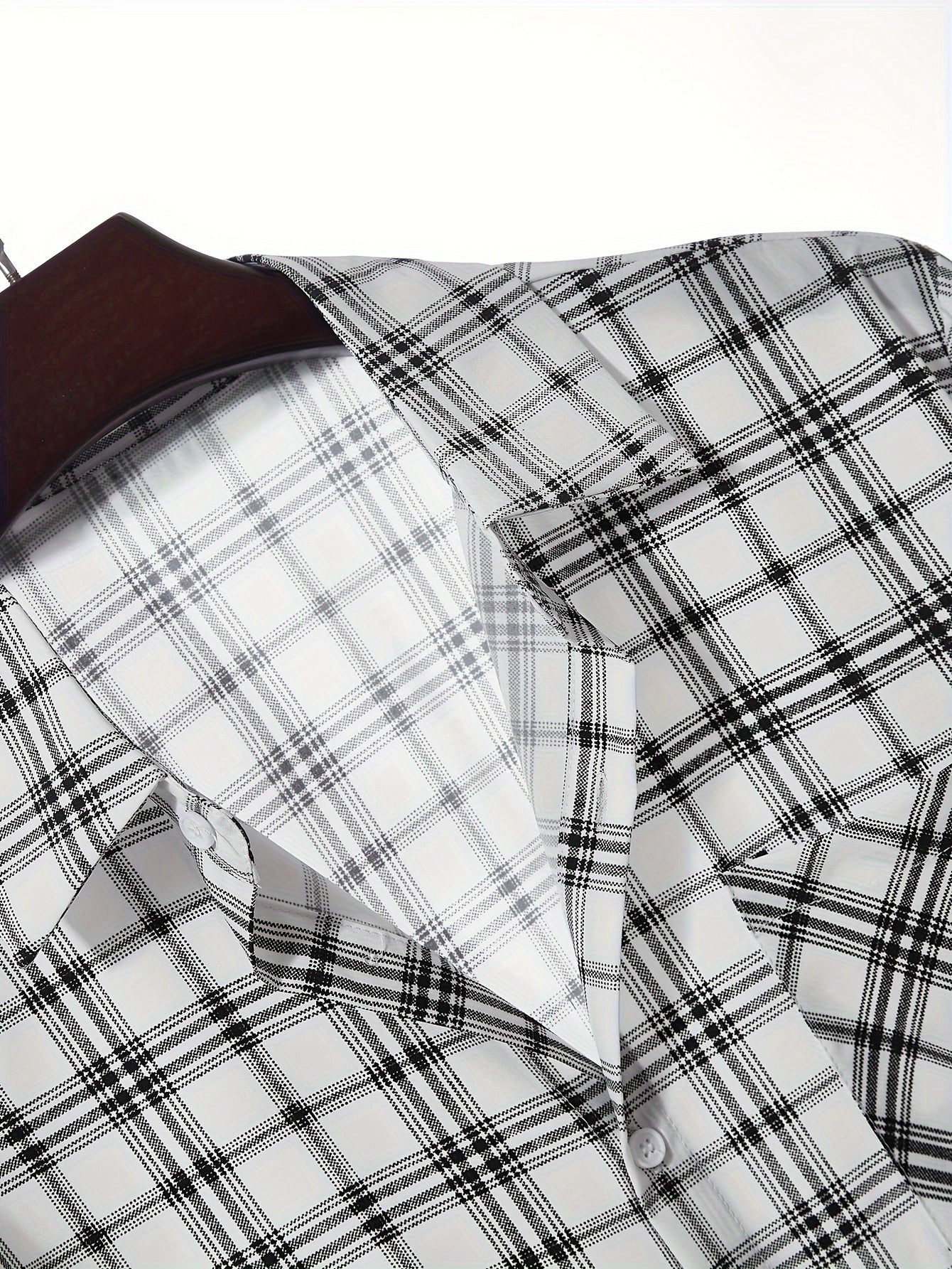 Men's Plaid Pattern Print Lapel Collar Dress Shirts With Chest Pocket,