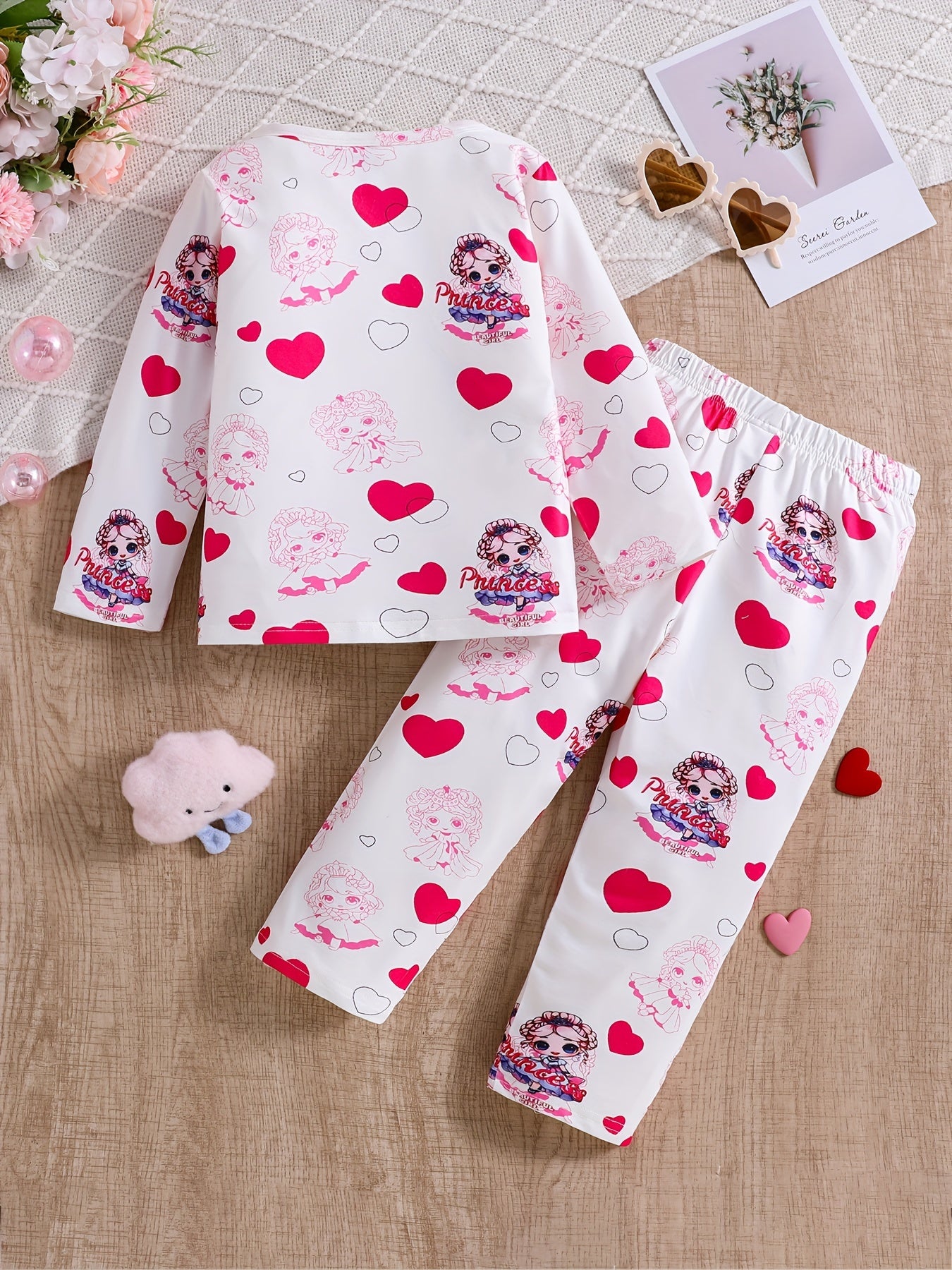 Girls' 2-Piece Pajama Set, Fashionable Princess Heart Print, Long Sleeves .