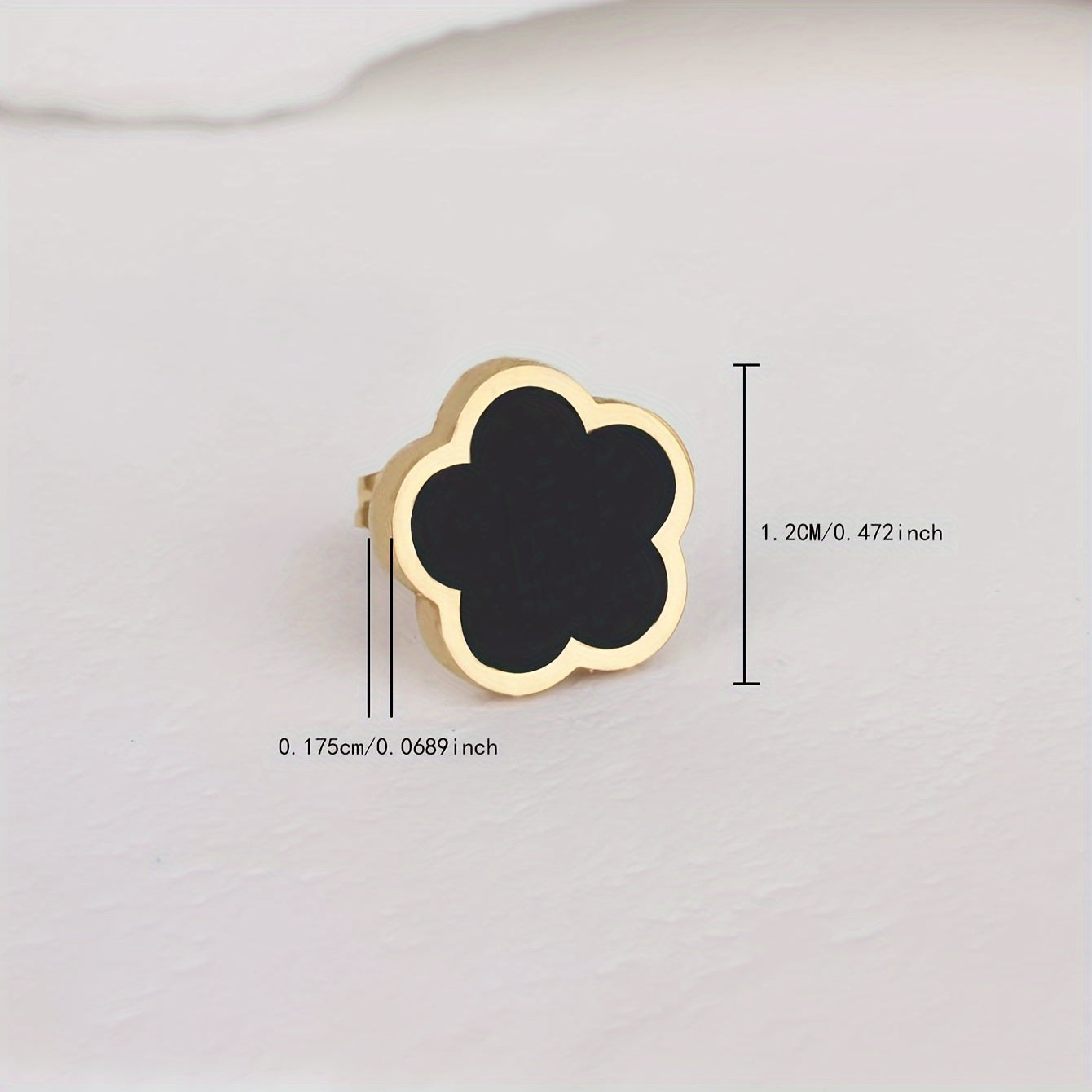 Simple Lucky Flower Design Stud Earrings Stainless Steel Jewelry Elegant Leisure Style Suitable For Women Daily Wear
