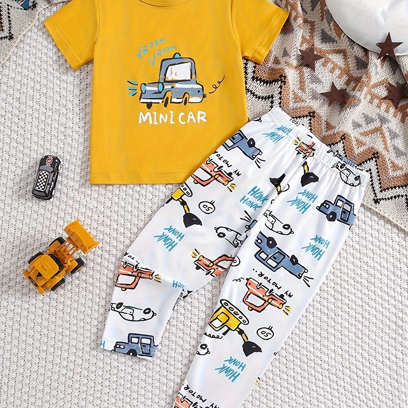 2 Pcs Boy's Refreshing Color Car Print Short Sleeve T-Shirts .
