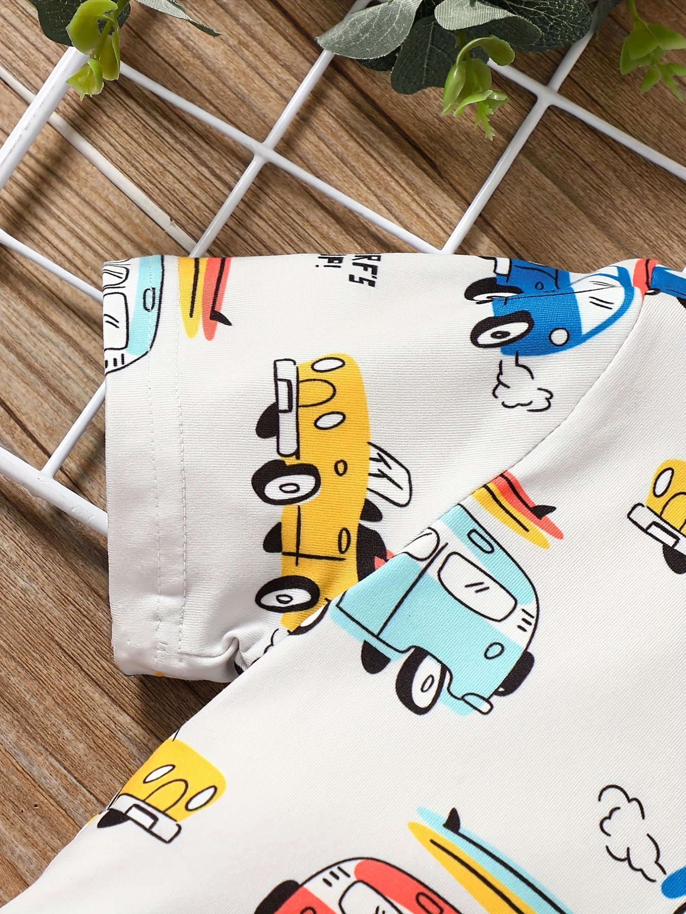 Car Full Body Print T-shirt & Elastic Waistband Shorts Set,