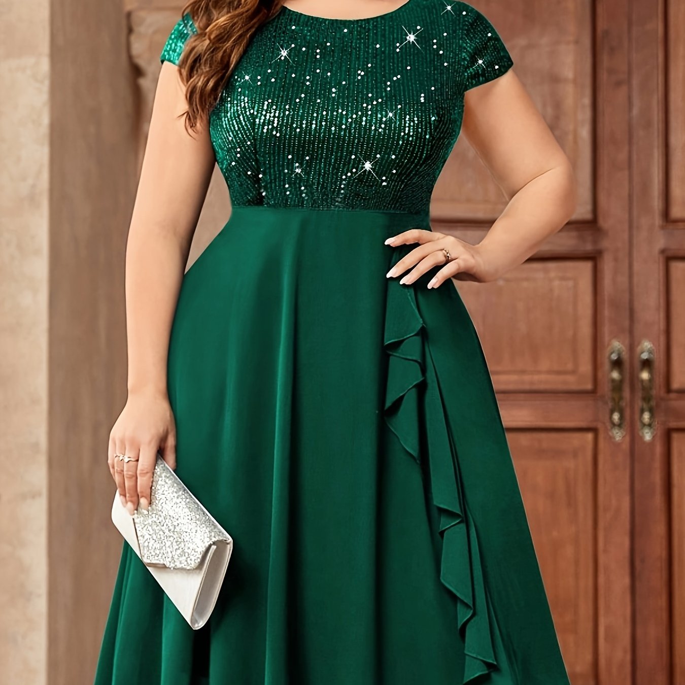 Women'S Plus-Size Chiffon Dress with Sequin Patchwork