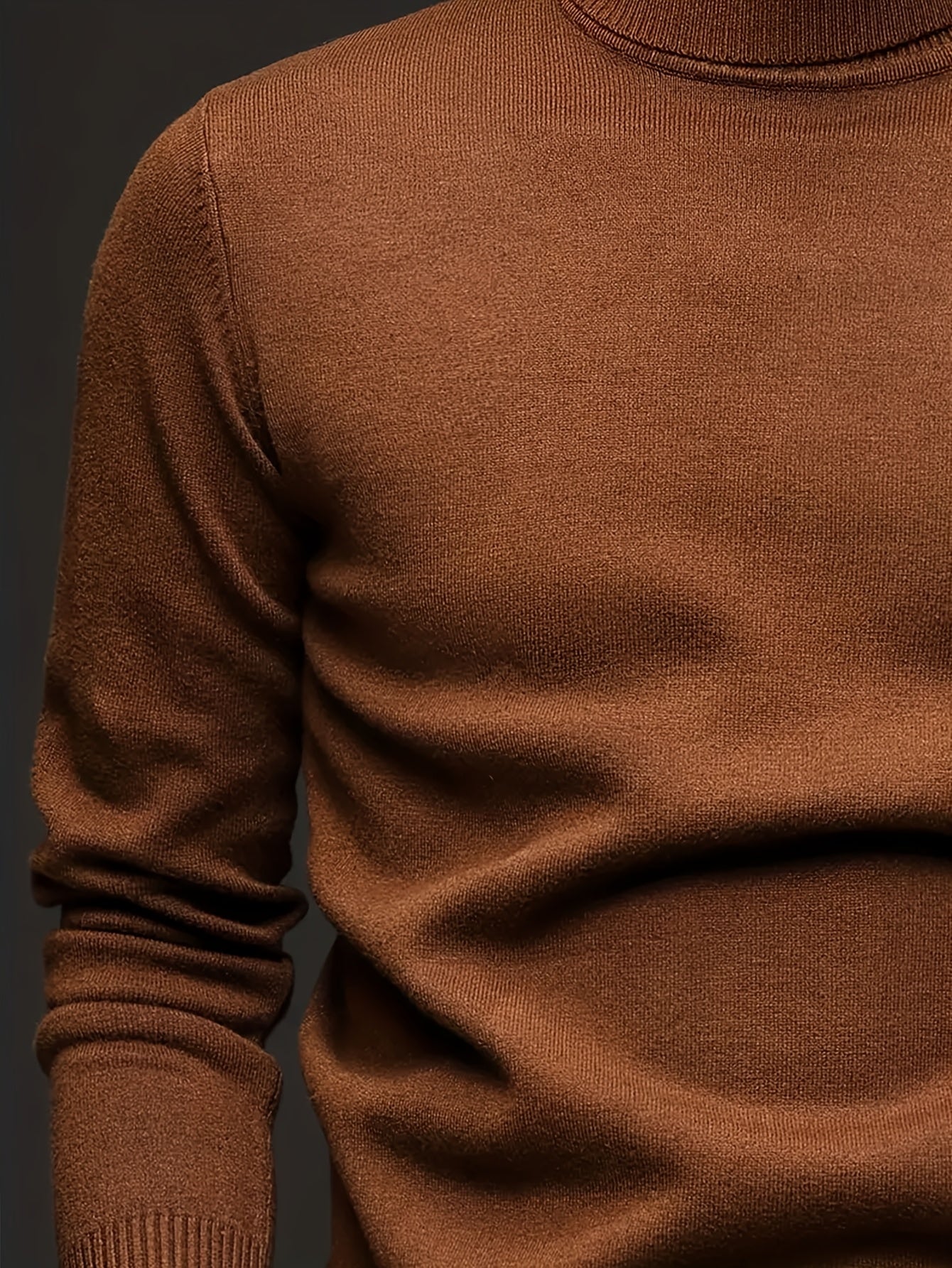 Men's Casual Solid Color Turtleneck Sweater .