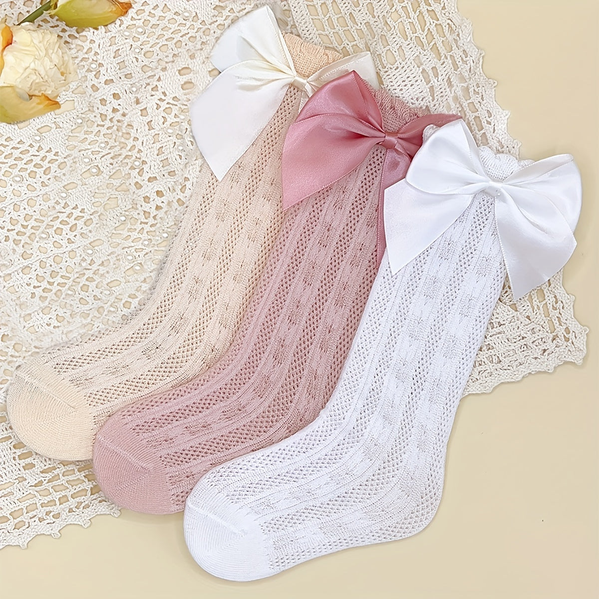 1/3 Pairs Of Girl's Cute Knee-High Socks with A Big Bow,/MH