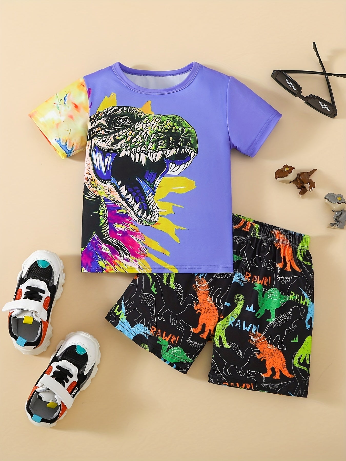 Boys Dinosaur Casual Outfit Round Neck T-shirt.