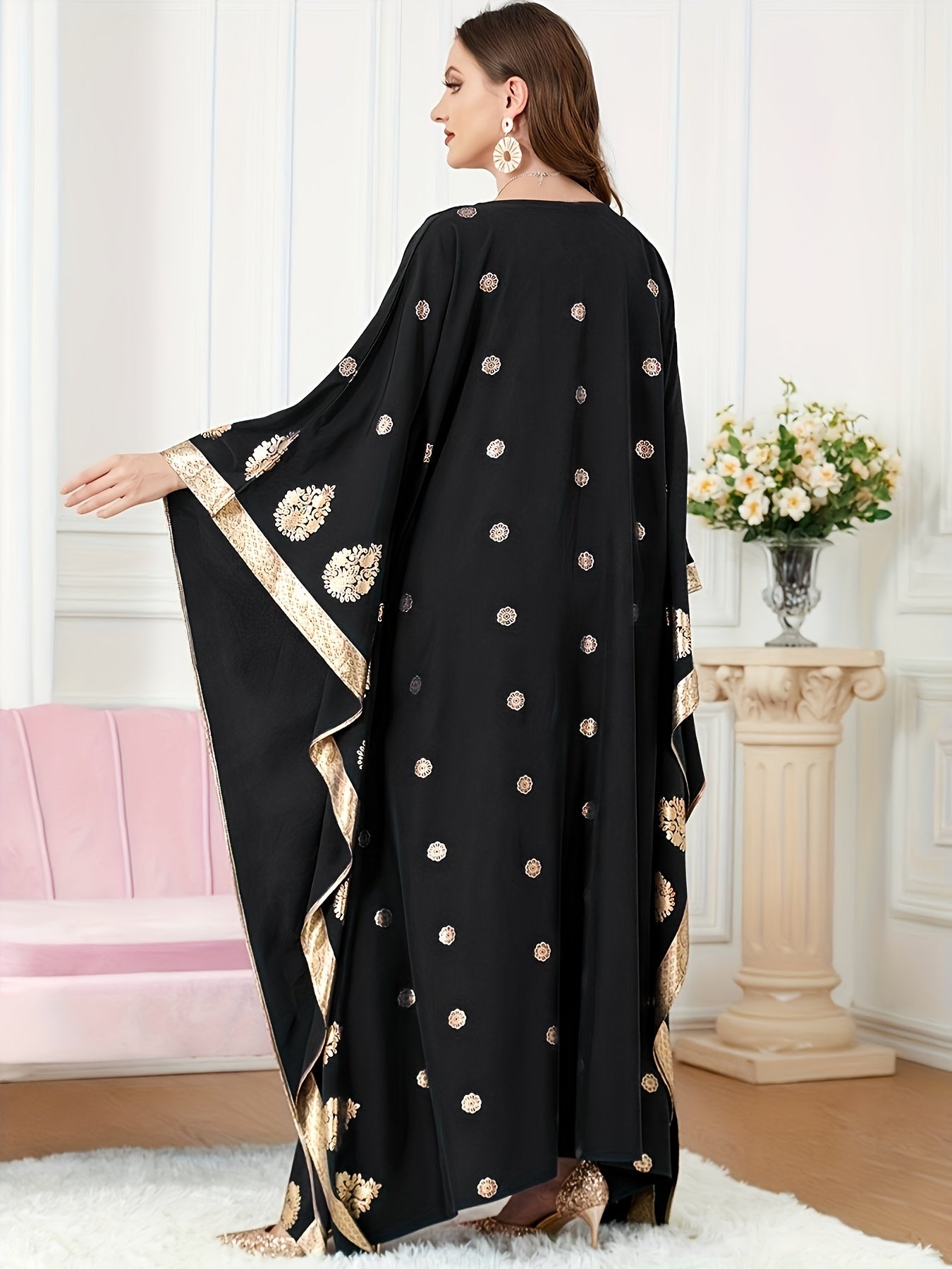 Middle Eastern Elegance Women's Floral Print Abaya./MH
