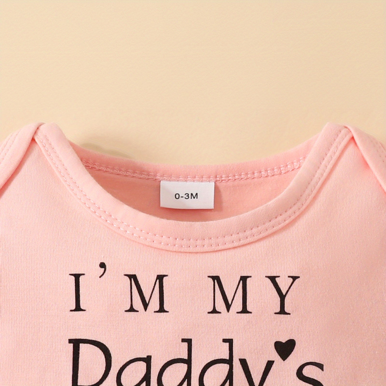 3pcs Short Sleeve & Shorts Set for Newborns - "I'm Daddy's Girl"