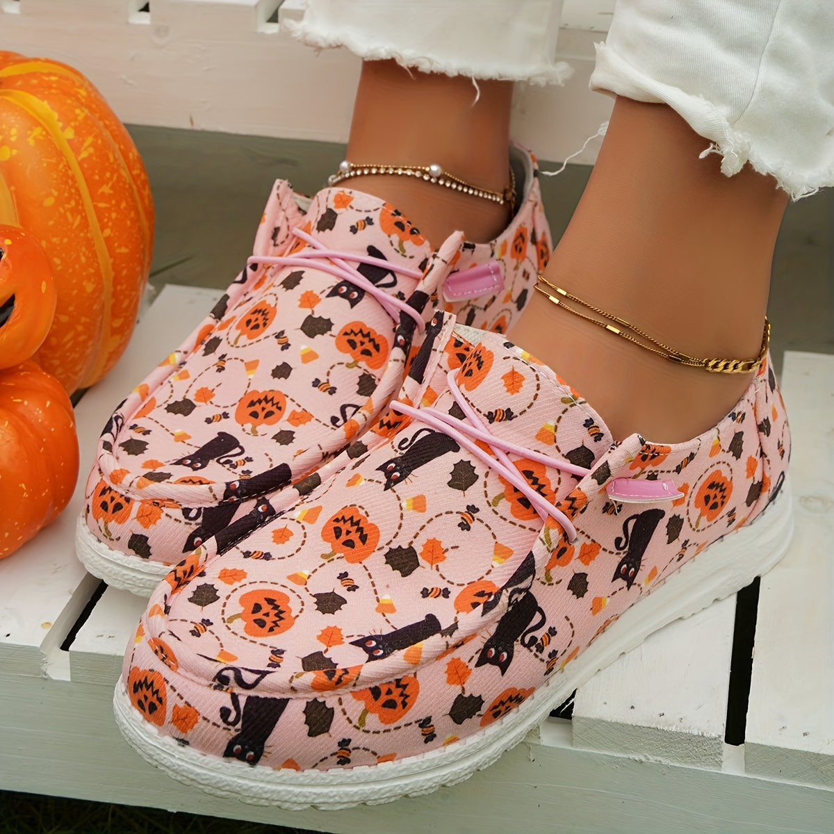 Women's Pumpkin & Cat Print Canvas Shoes,