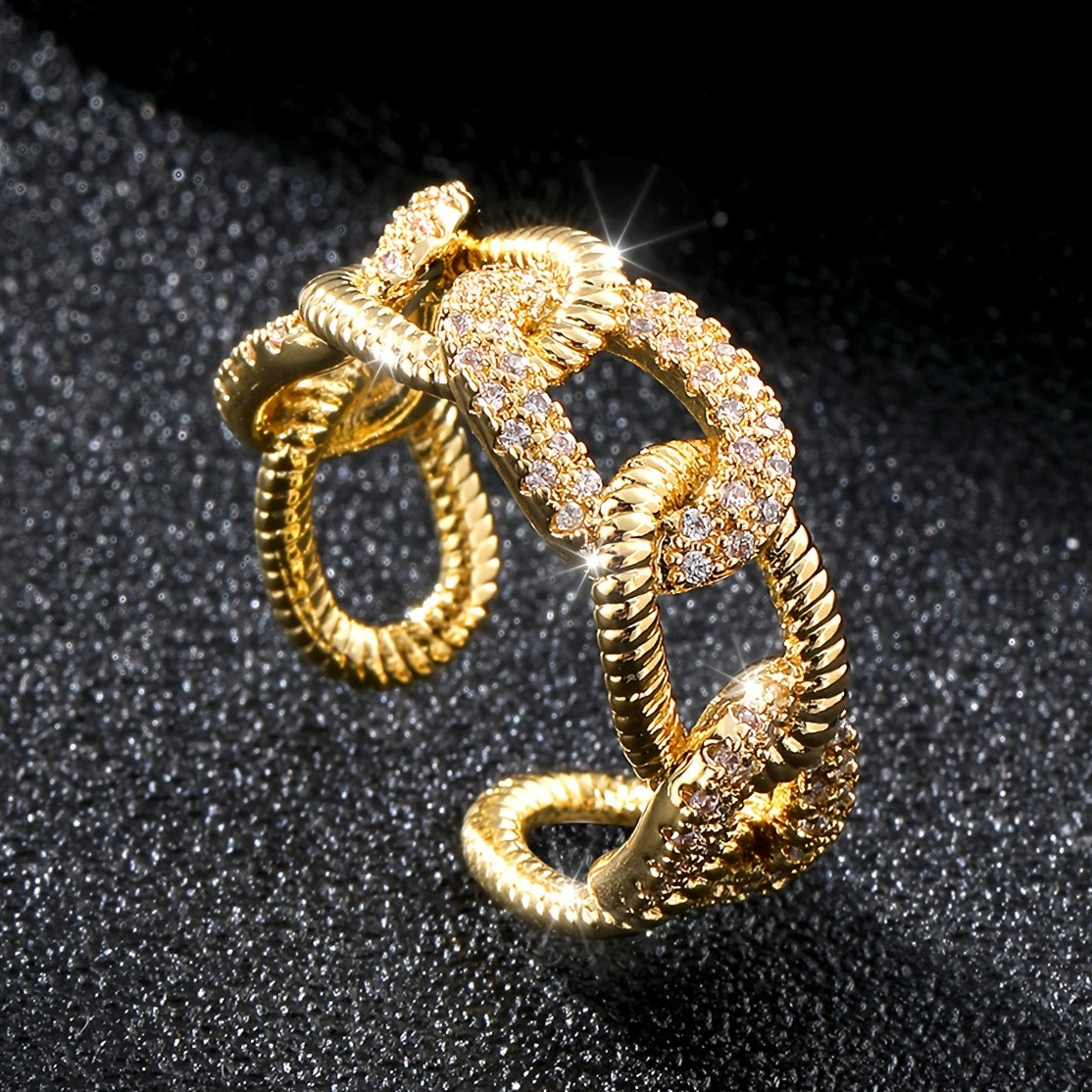 Elegant 18K Gold-Plated Copper Ring with Sparkling Synthetic Zirconia .