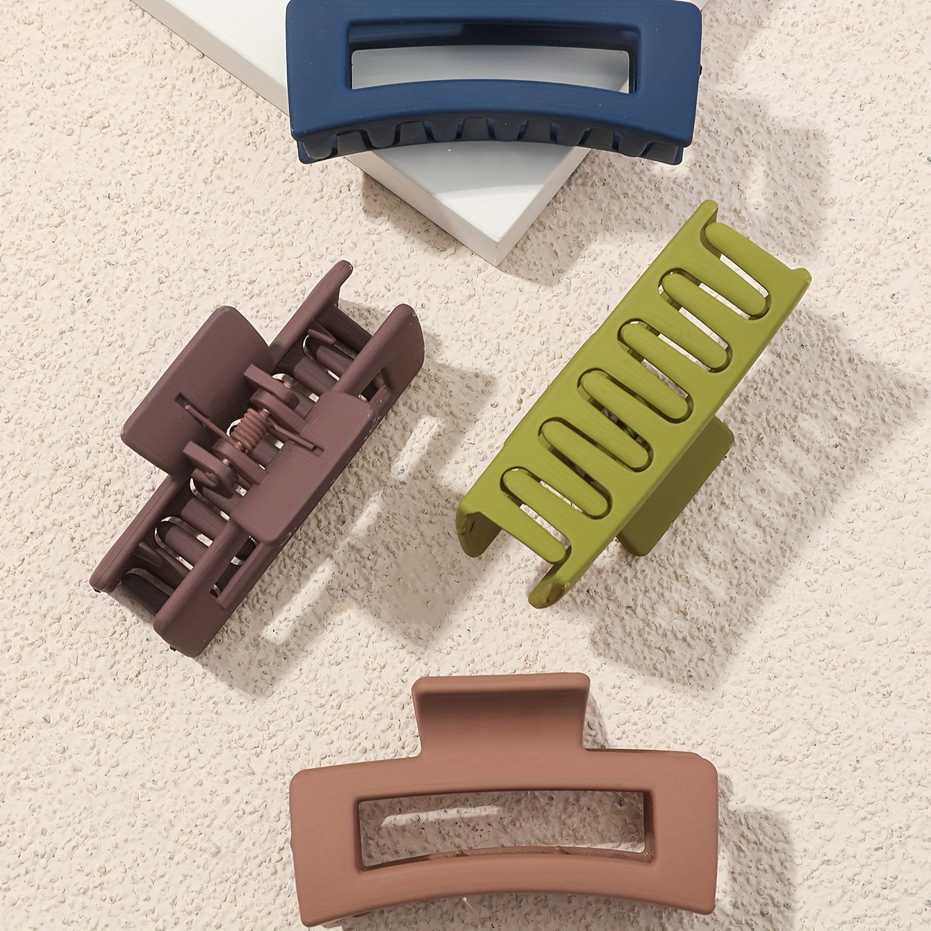 4pcs Solid Color Hollow Out Rectangular Hair Claw Clips Large Rectangular Hair Grab Clips Trendy Hair Accessories For Women And daily use