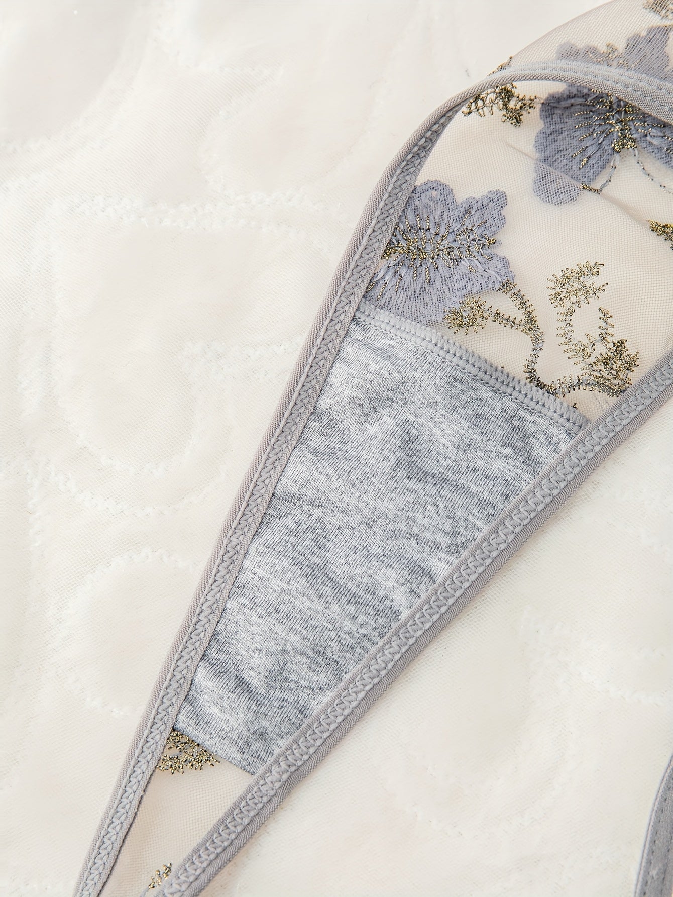 Butterfly Embroidery Bra & Panties, Halter Unlined Plunge Bra '/MH