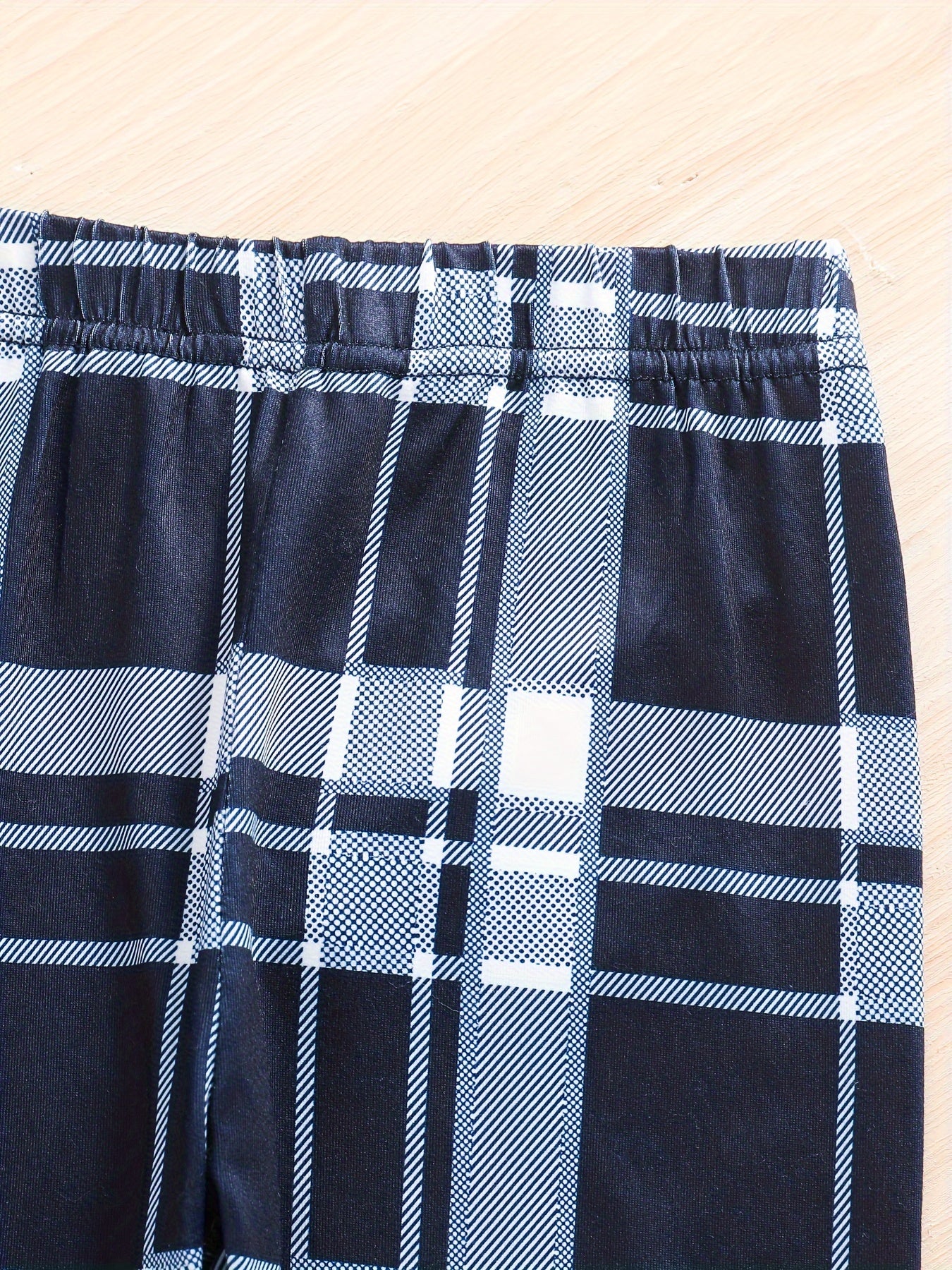 2pcs Plaid Pattern Pajamas For Kids, Pocket Front Long Sleeve Top & Pants Set,