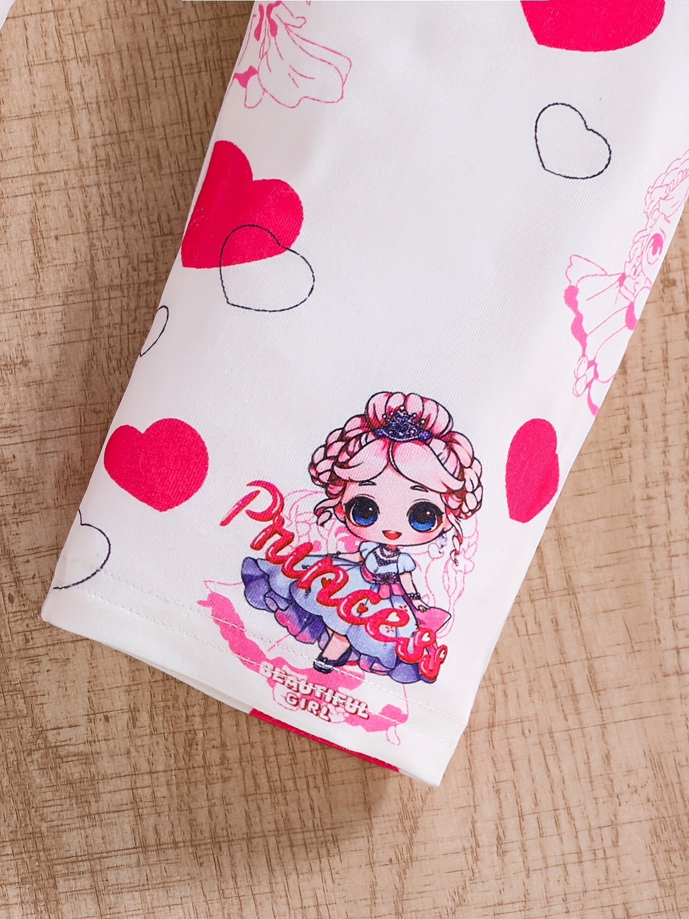 Girls' 2-Piece Pajama Set, Fashionable Princess Heart Print, Long Sleeves .