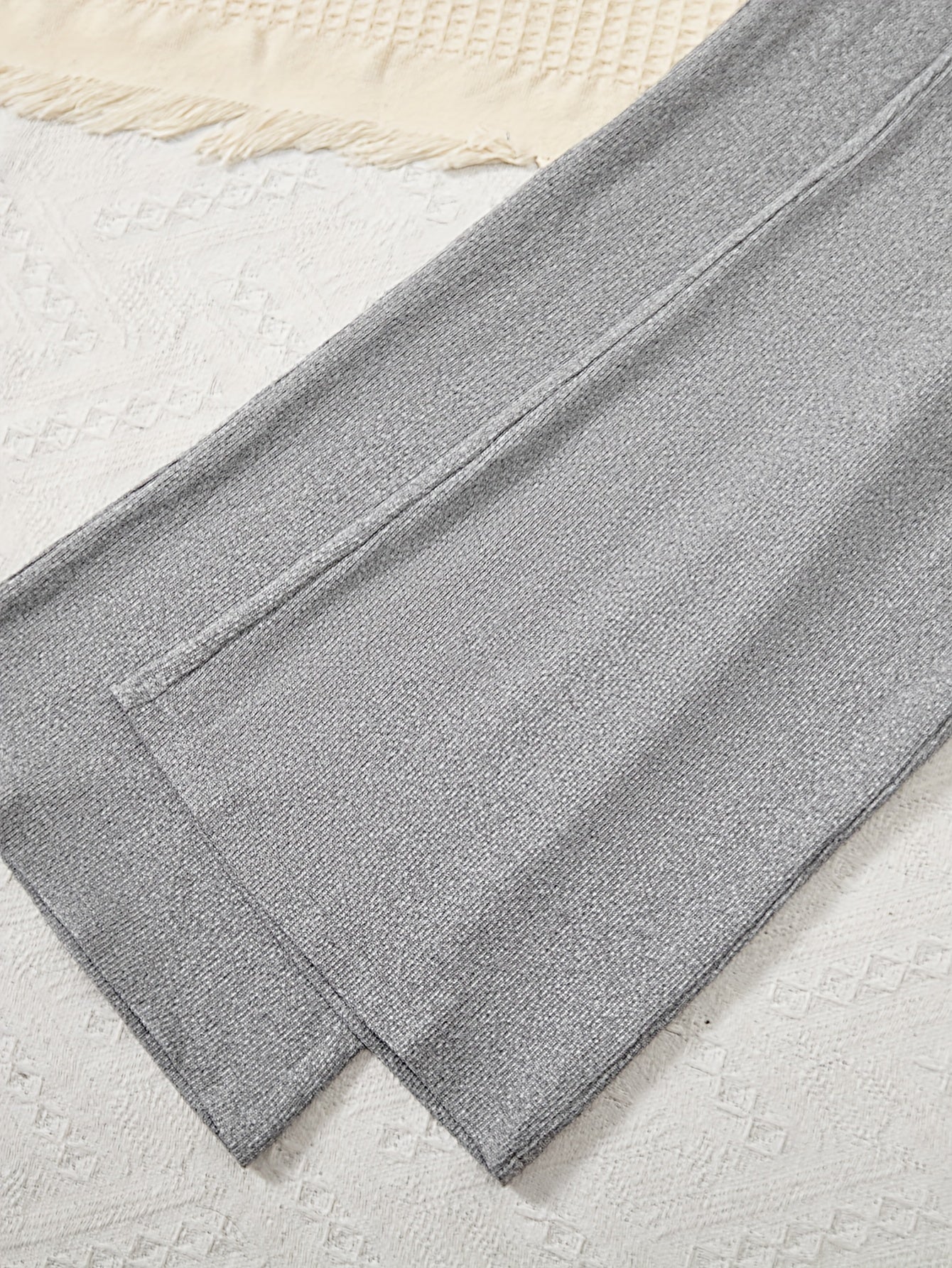 Elegant Girls Slim Outfits 2pc, Zip Hoodies + Loose Fit Flare Pants Kids Clothes.