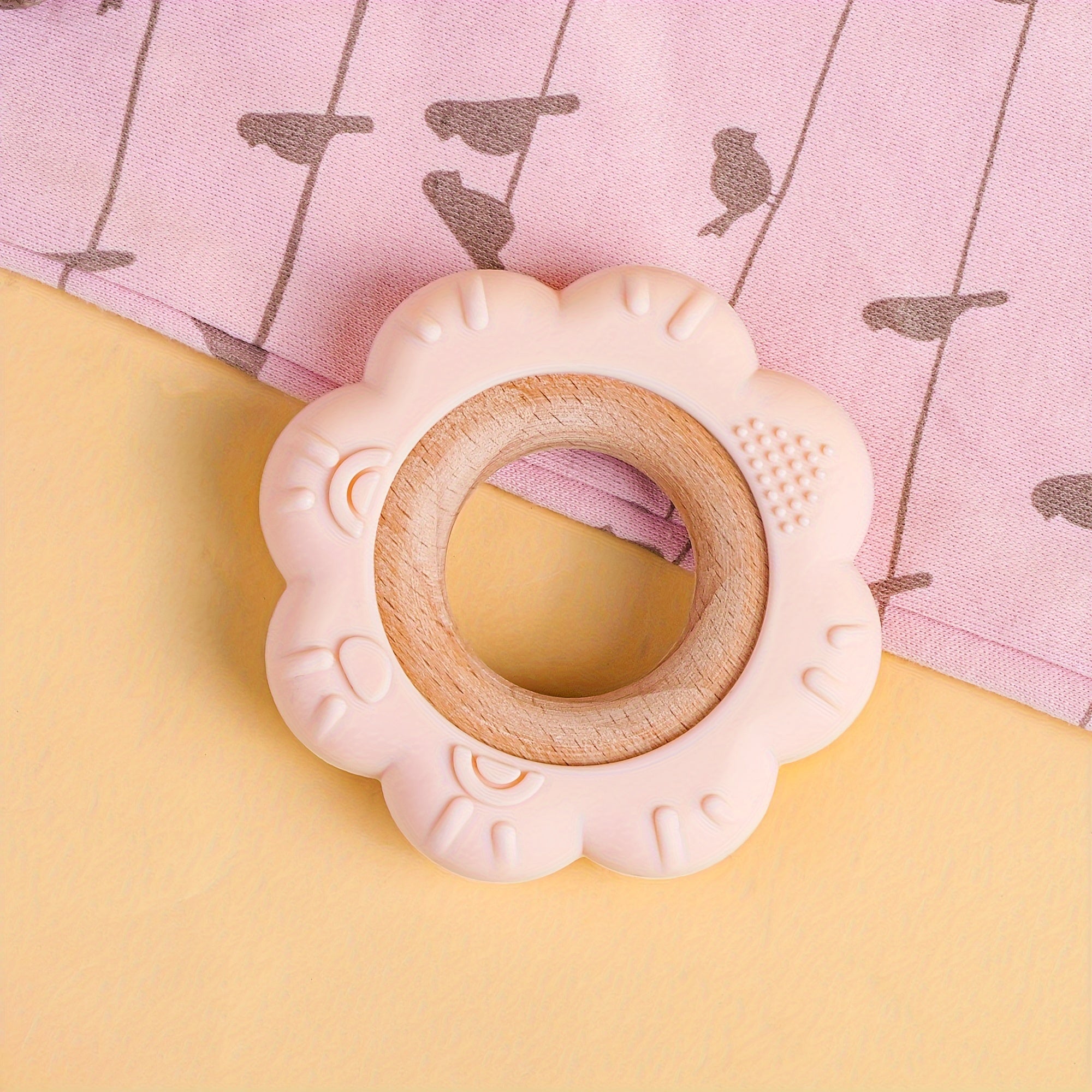 Silicone Teether, BPA Free, Lightweight, Soft And Textured Teething Ring, Christmas Halloween Thanksgiving Easter Gift