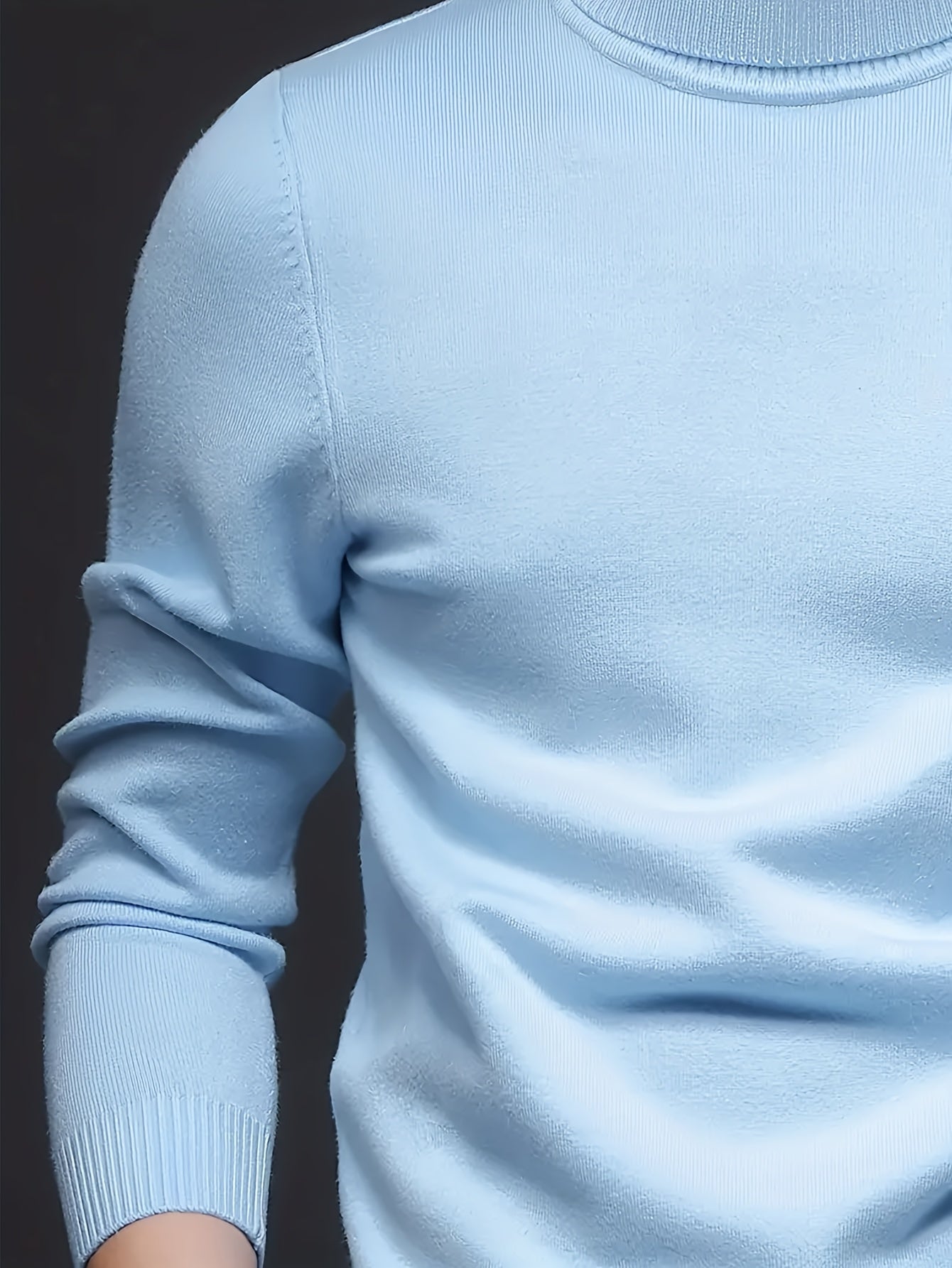 Men's Casual Solid Color Turtleneck Sweater .