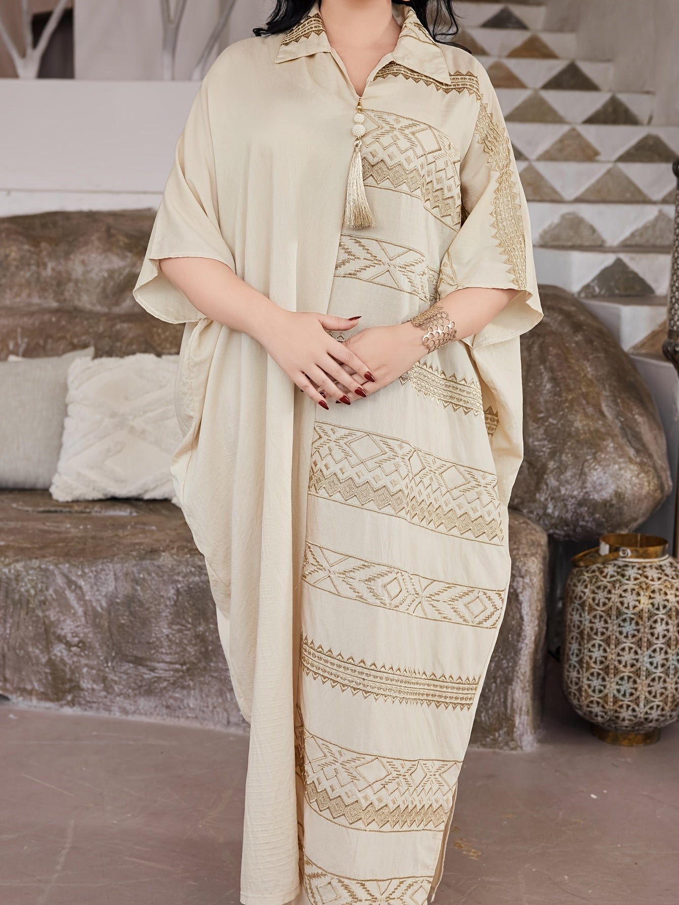 Elegant Ramadan Jalabia Dress - Golden & Black Geometric Embroidery,/MH